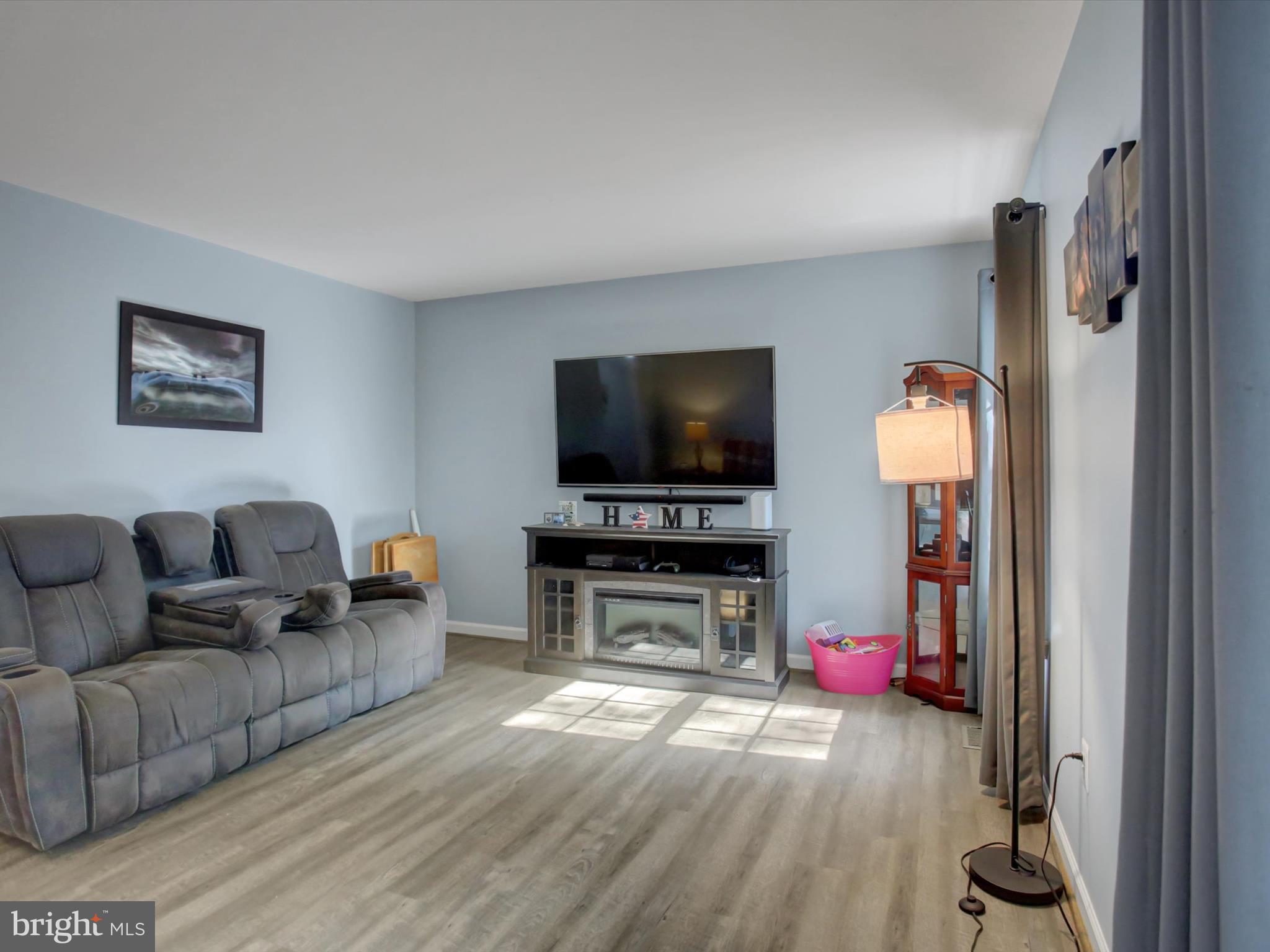 NOTTINGHAM MEADOWS - Residential