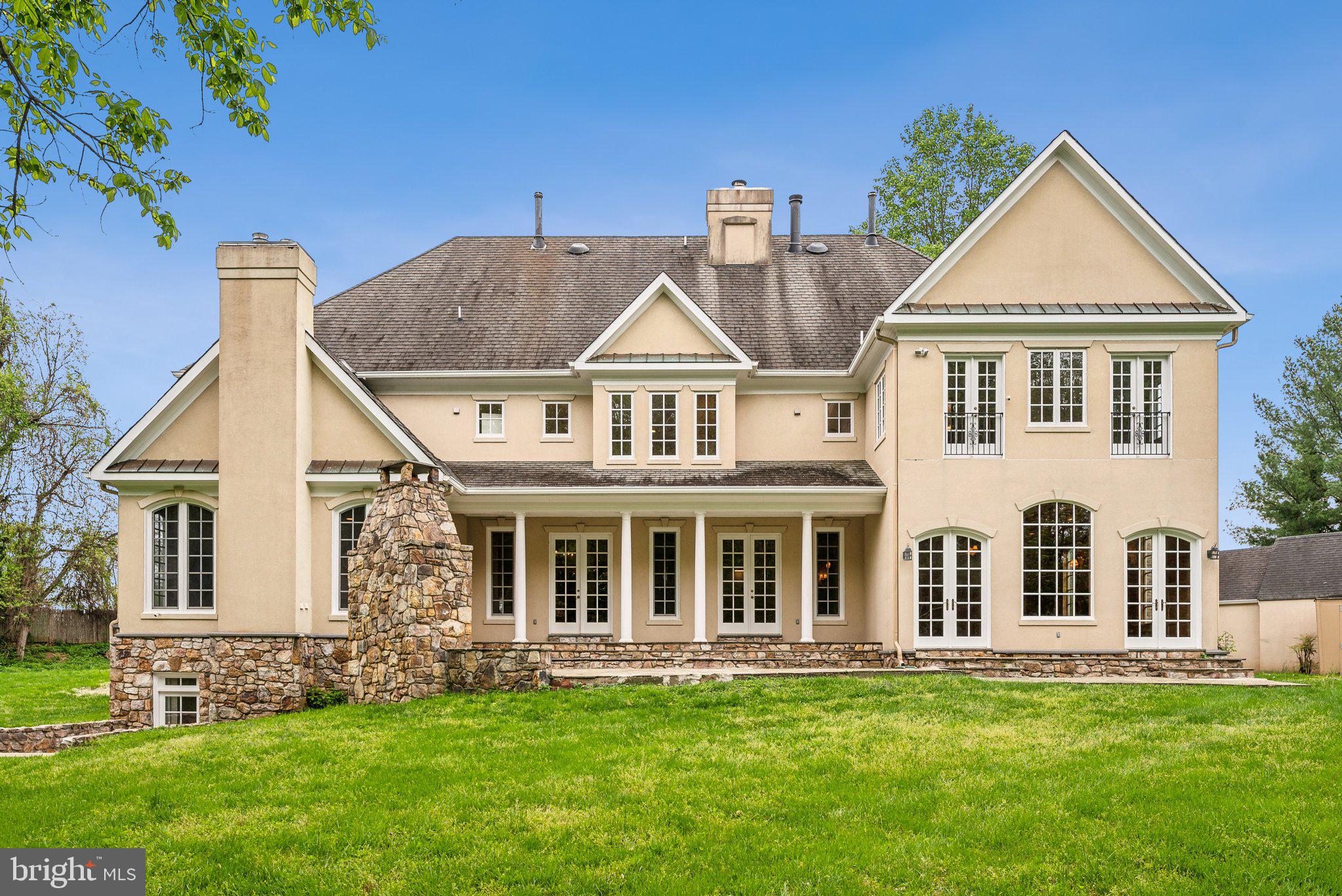 POTOMAC MANOR - Residential