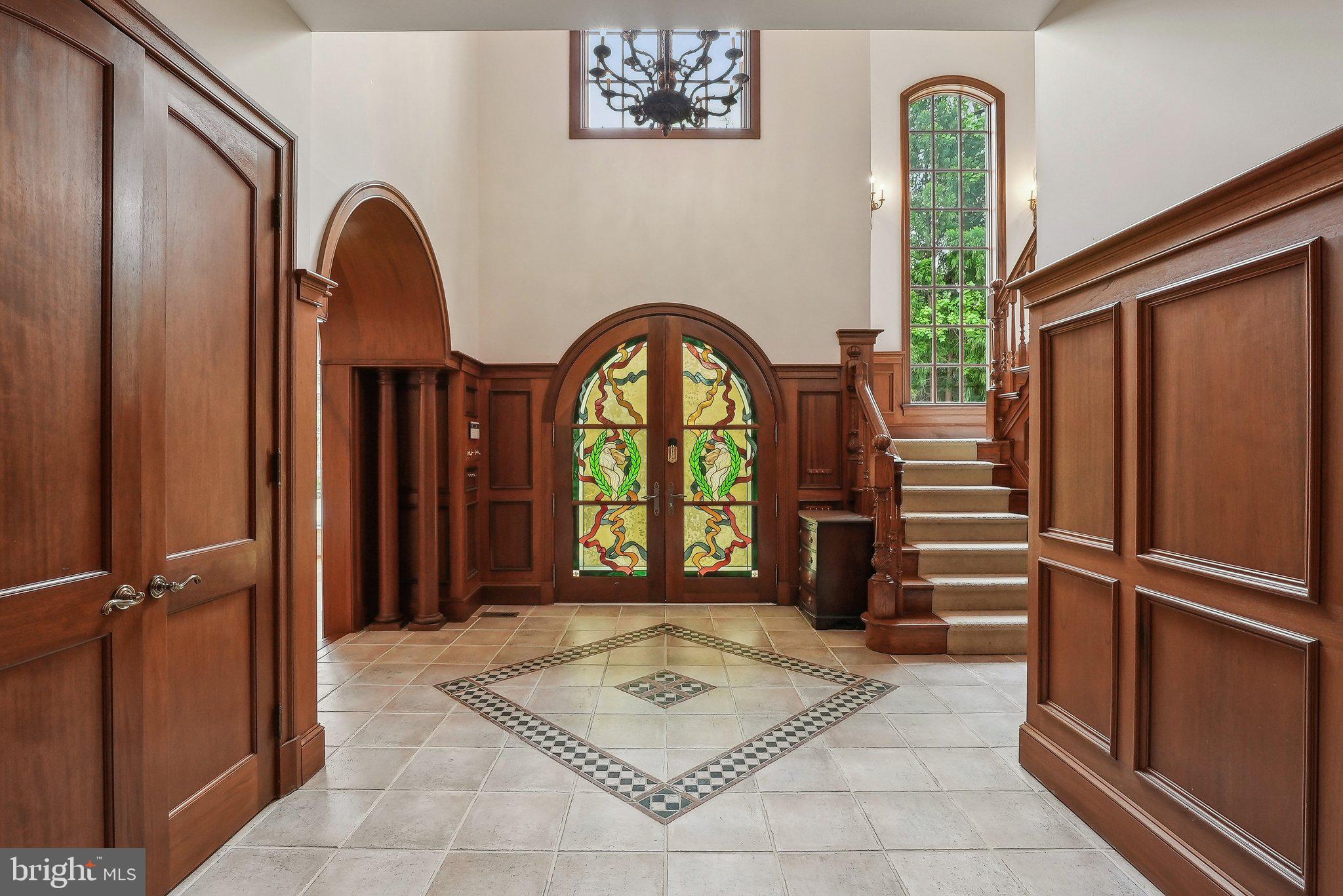 POTOMAC MANOR - Residential