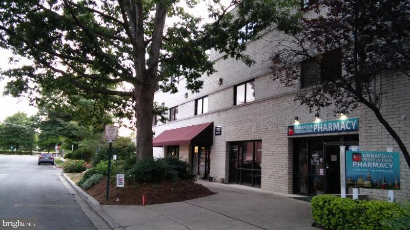 WEST ANNAPOLIS PROFESSIONAL CENTER - Commercial Lease