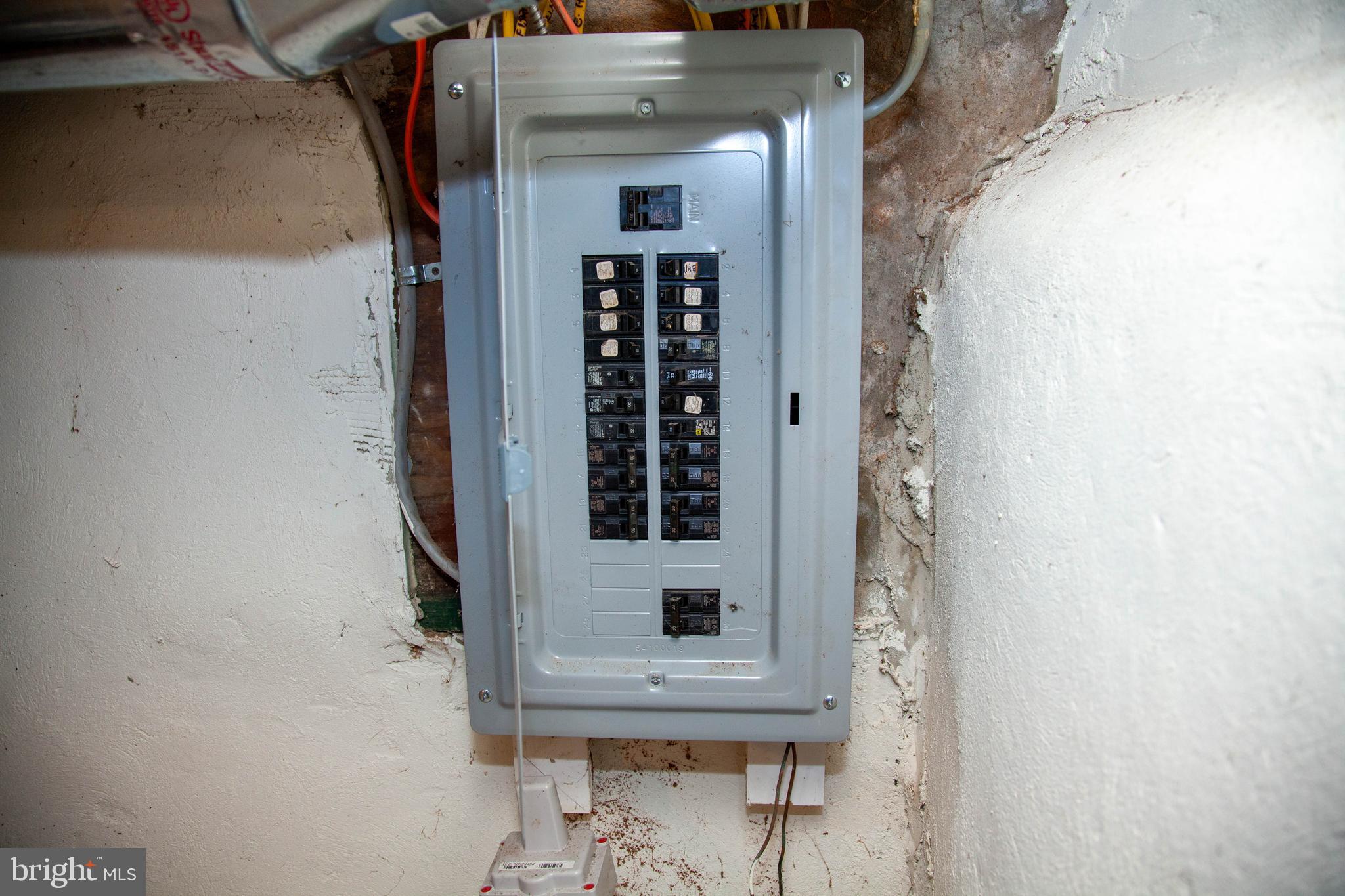 WEST KENSINGTON - Residential