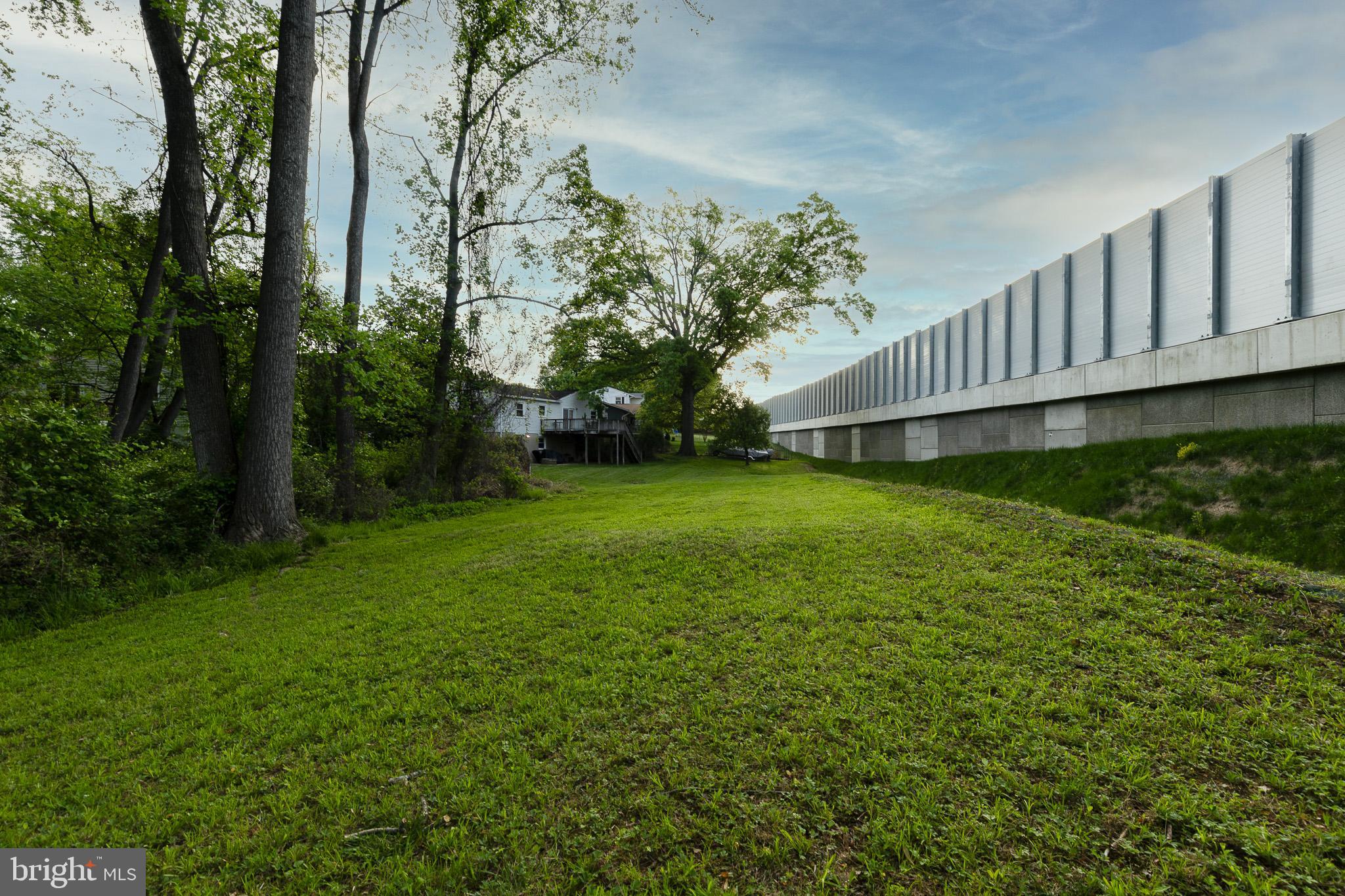 DUNN LORING WOODS - Residential