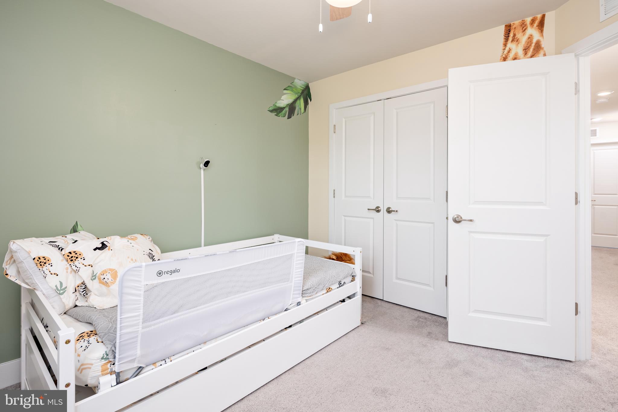 TANYARD SHORES - Residential