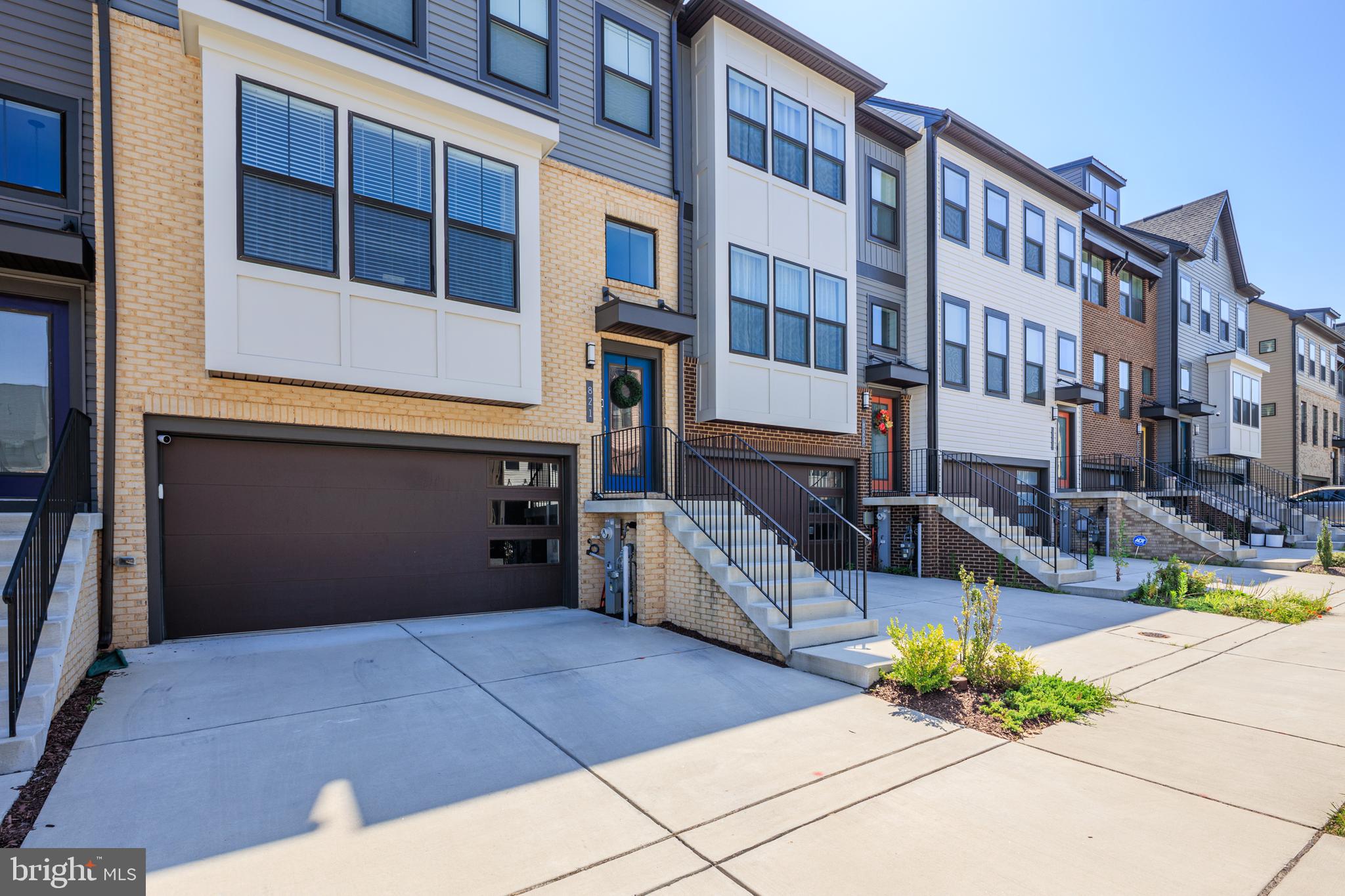 TANYARD SHORES - Residential