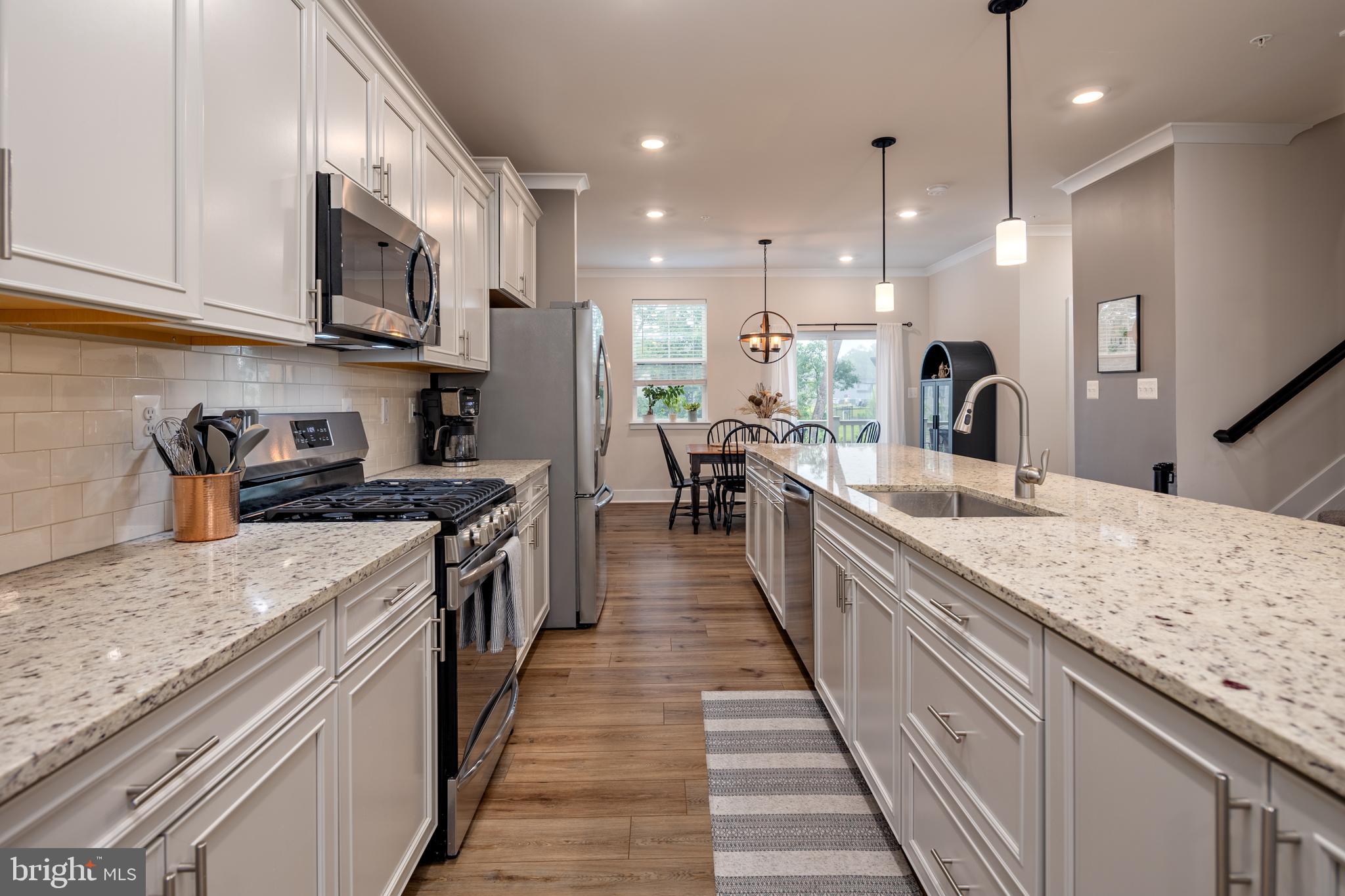 TANYARD SHORES - Residential