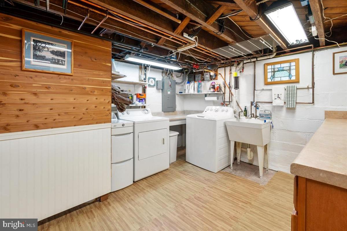 BROOKLYN PARK - Residential