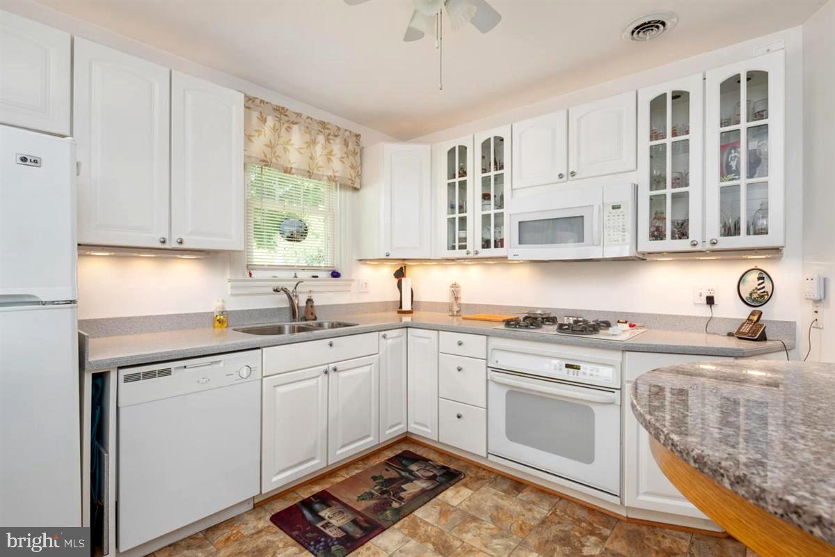 BROOKLYN PARK - Residential