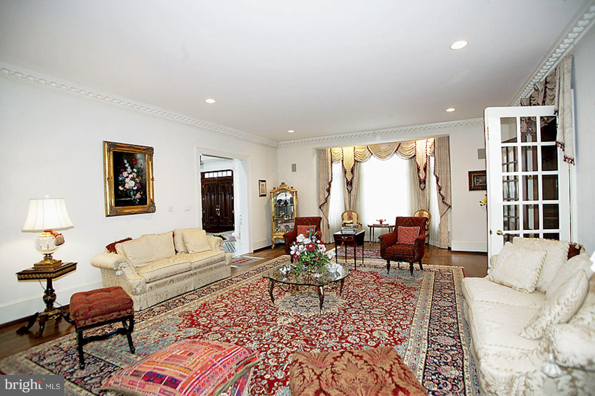 AVENEL - Residential