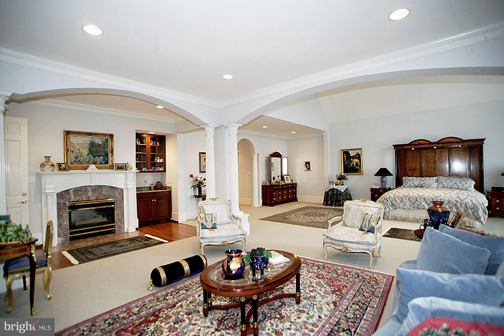 AVENEL - Residential