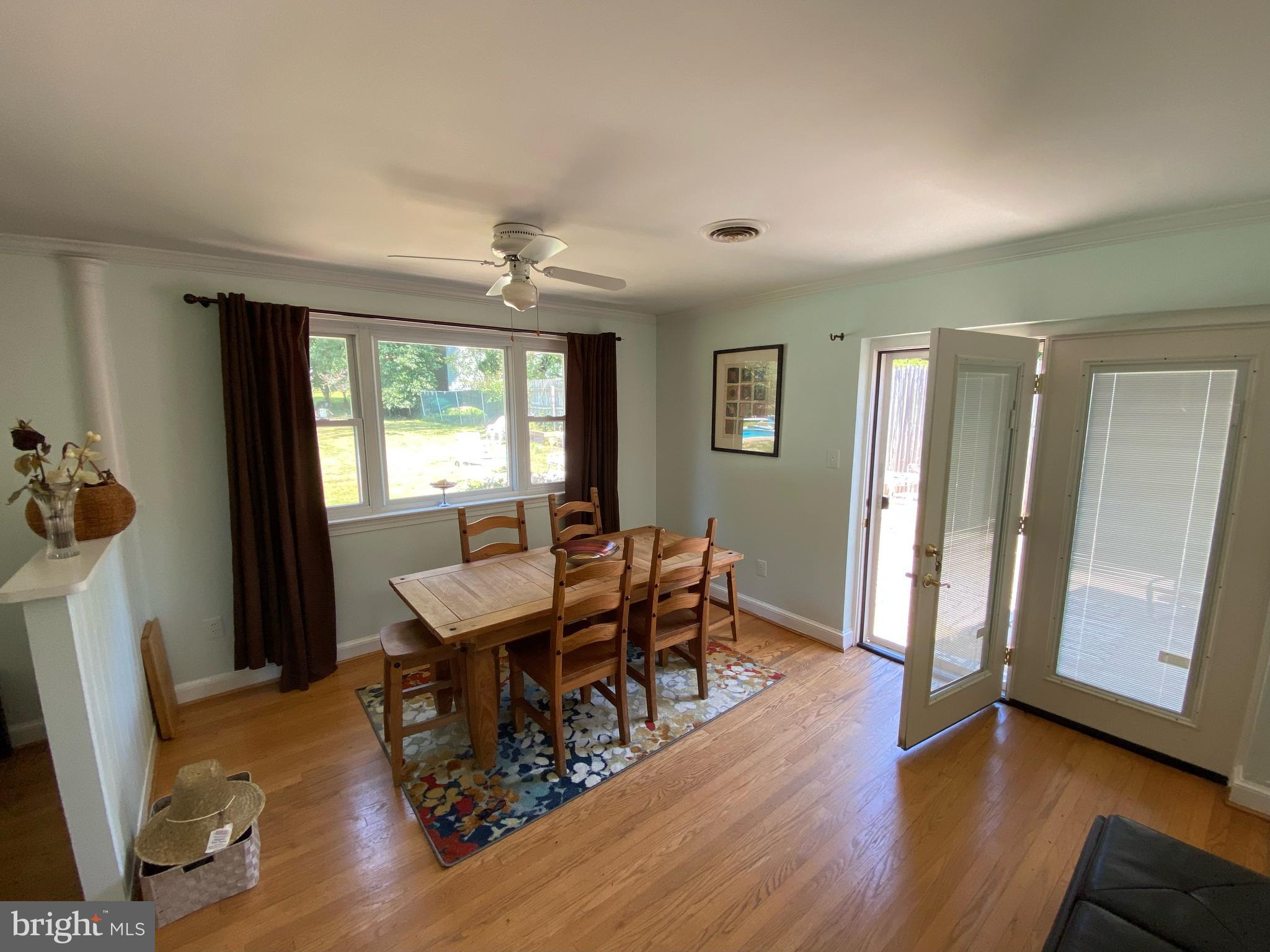 MEADOWOOD - Residential