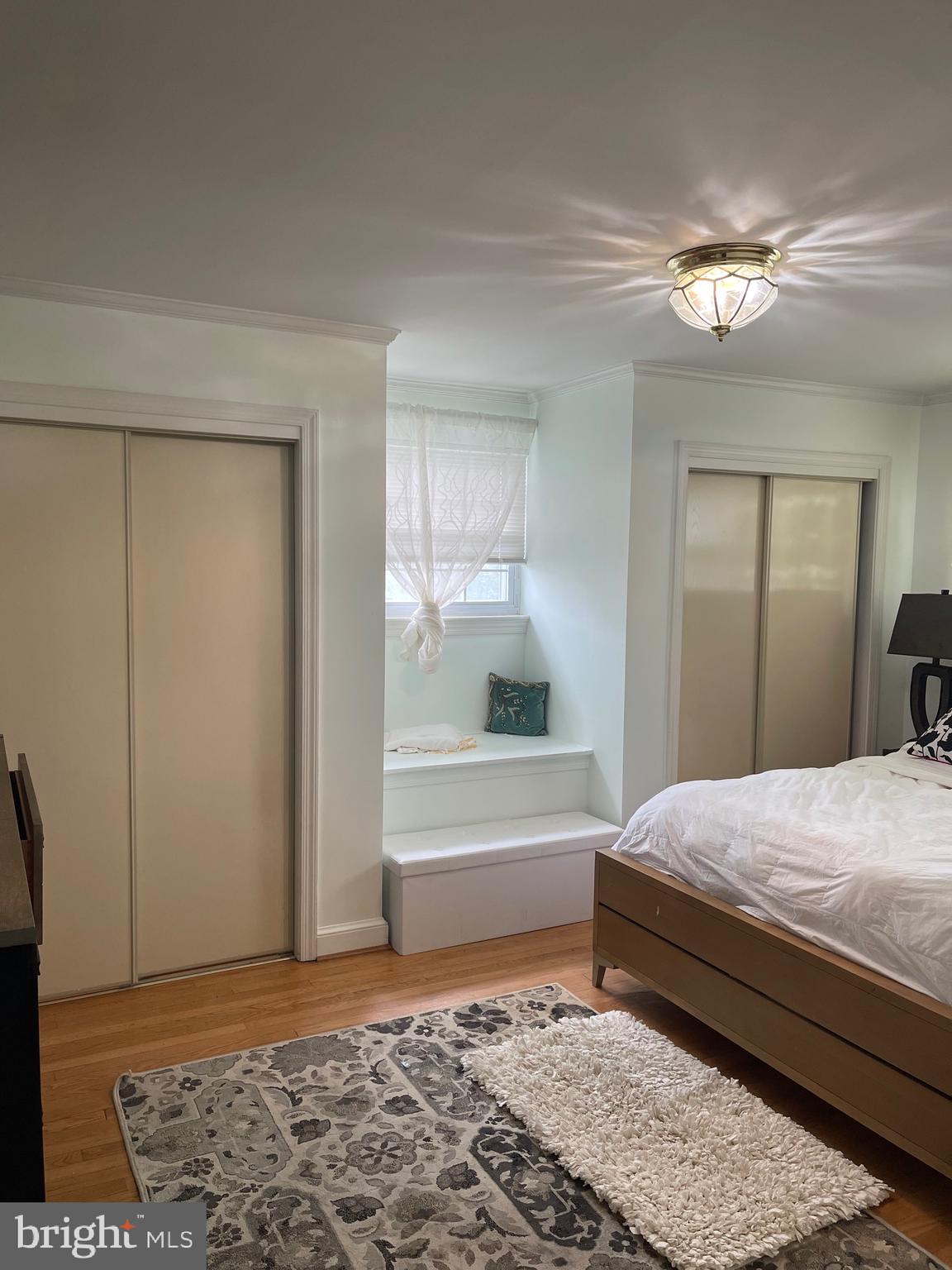 MEADOWOOD - Residential