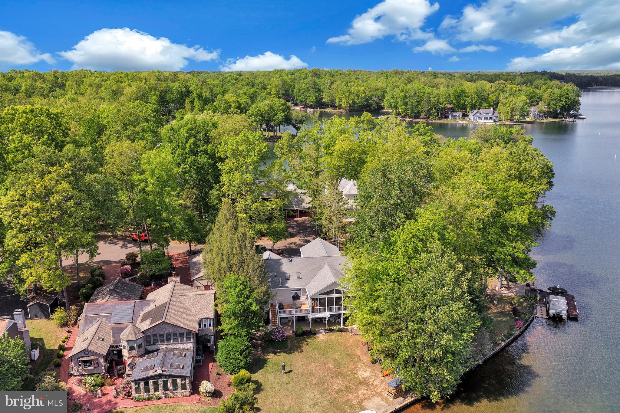 LAKE OF THE WOODS - Residential