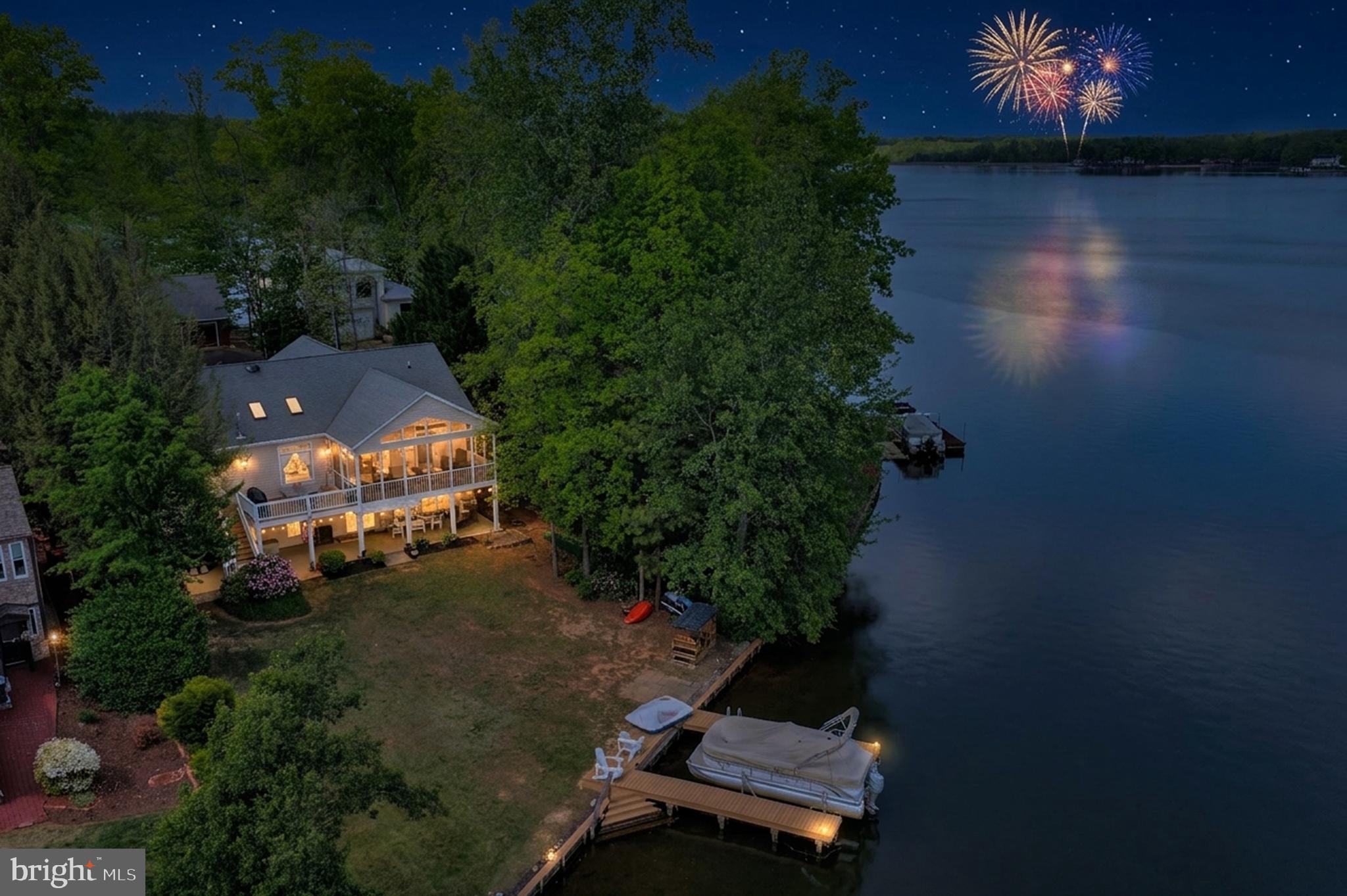 LAKE OF THE WOODS - Residential