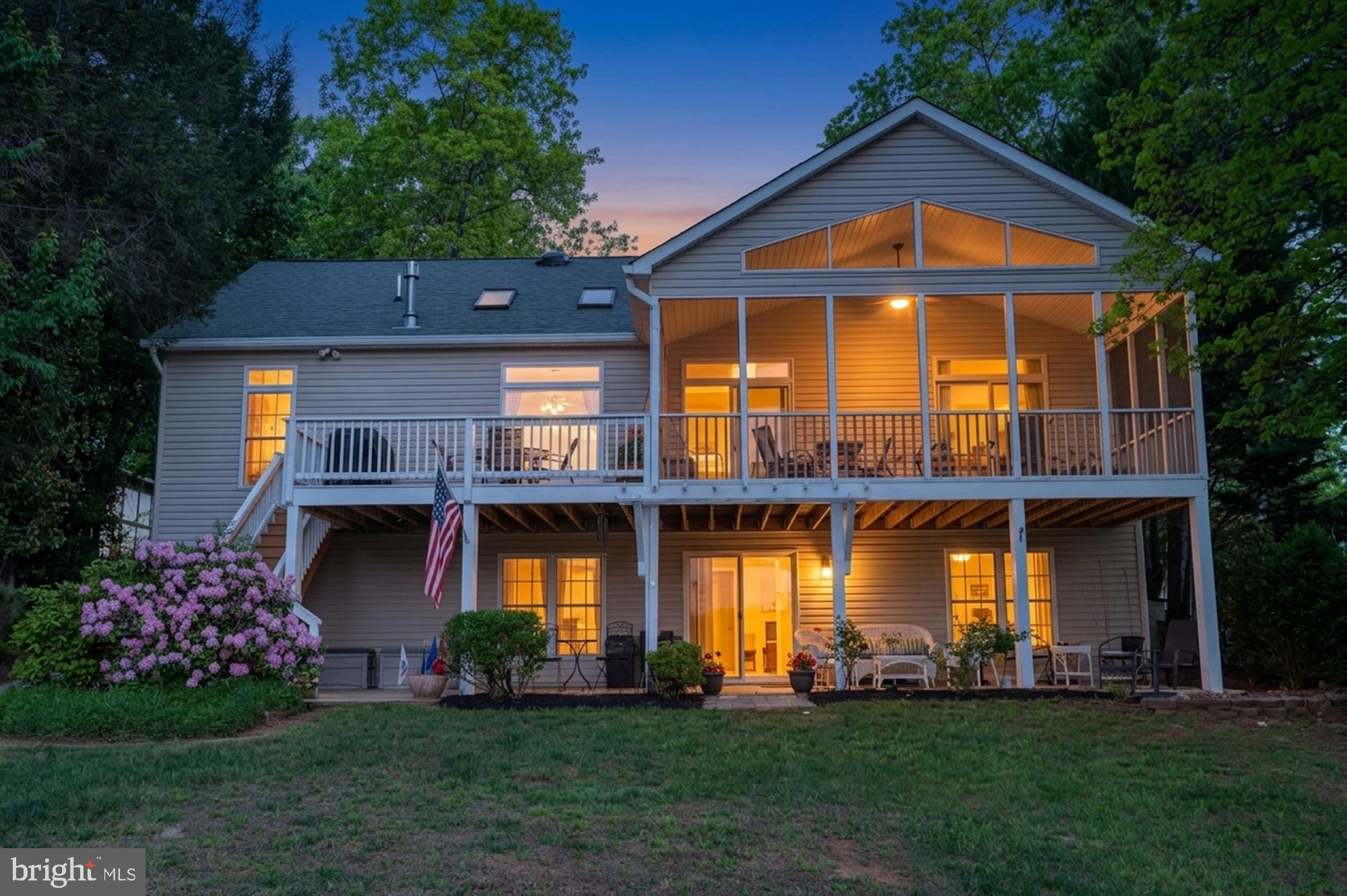 LAKE OF THE WOODS - Residential