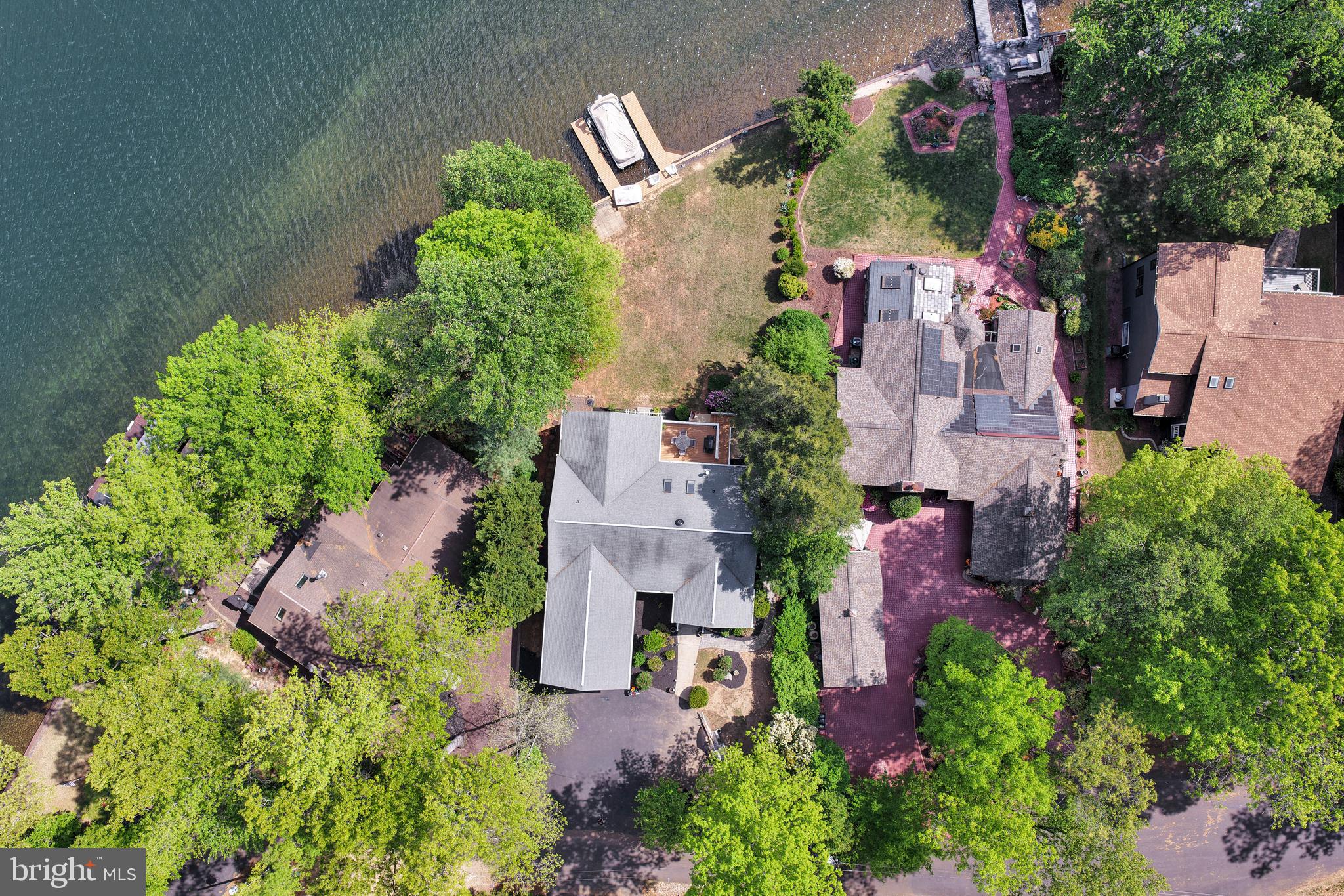 LAKE OF THE WOODS - Residential
