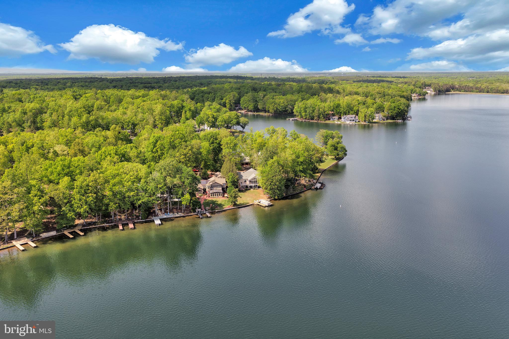 LAKE OF THE WOODS - Residential