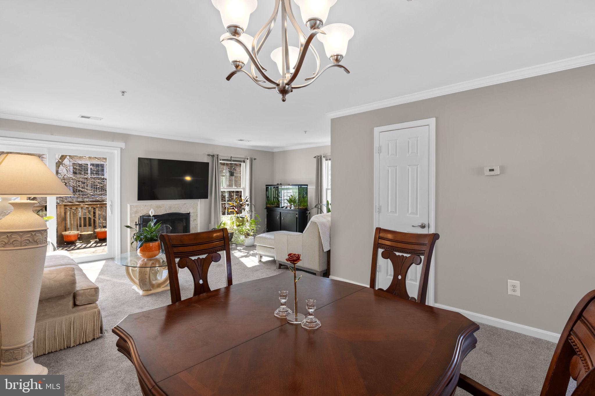 APPLEGATE CONDO - Residential