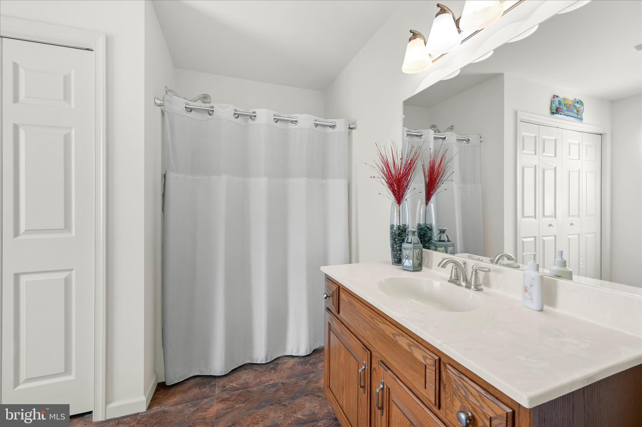 ARBOR GATE - Residential