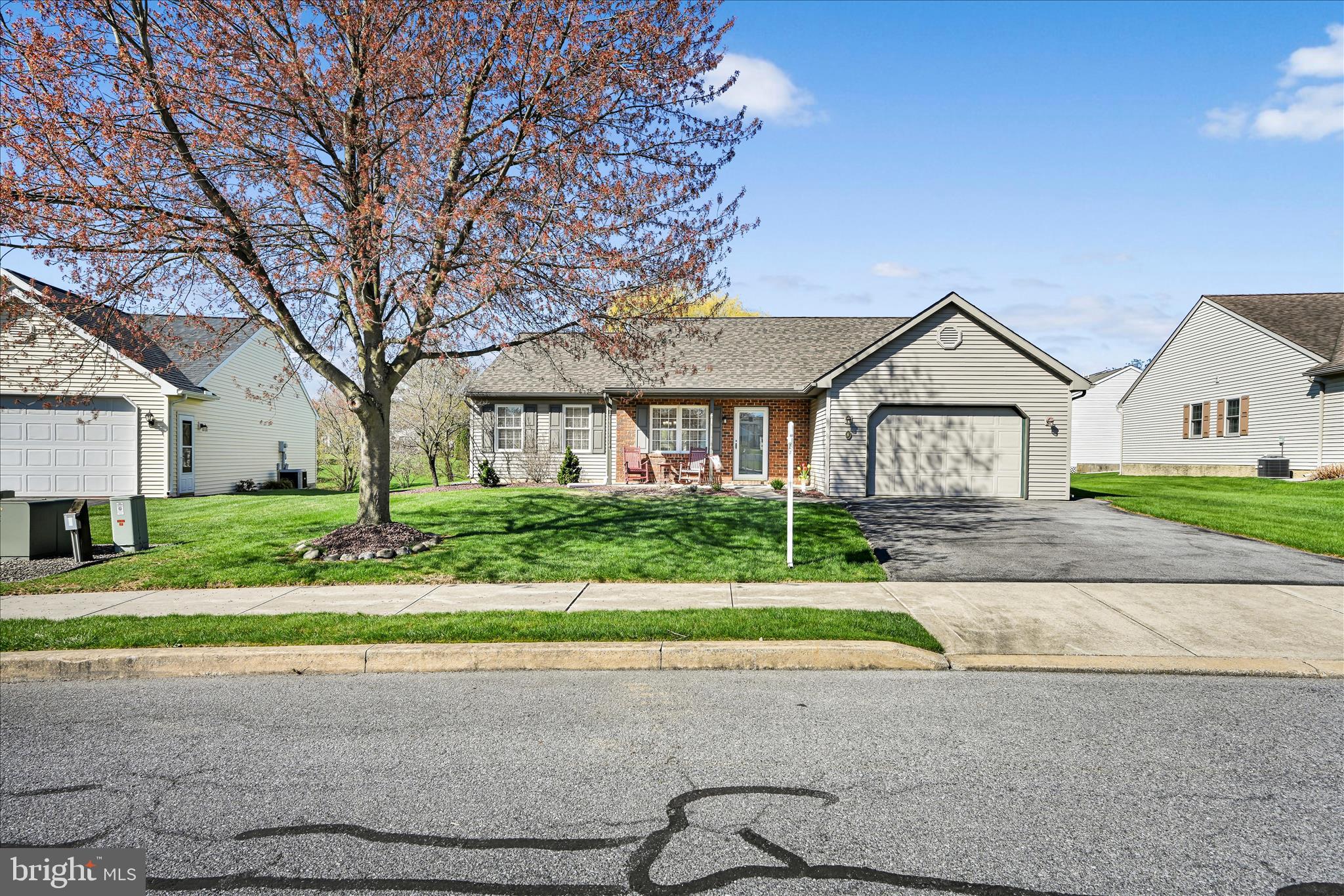 ARBOR GATE - Residential