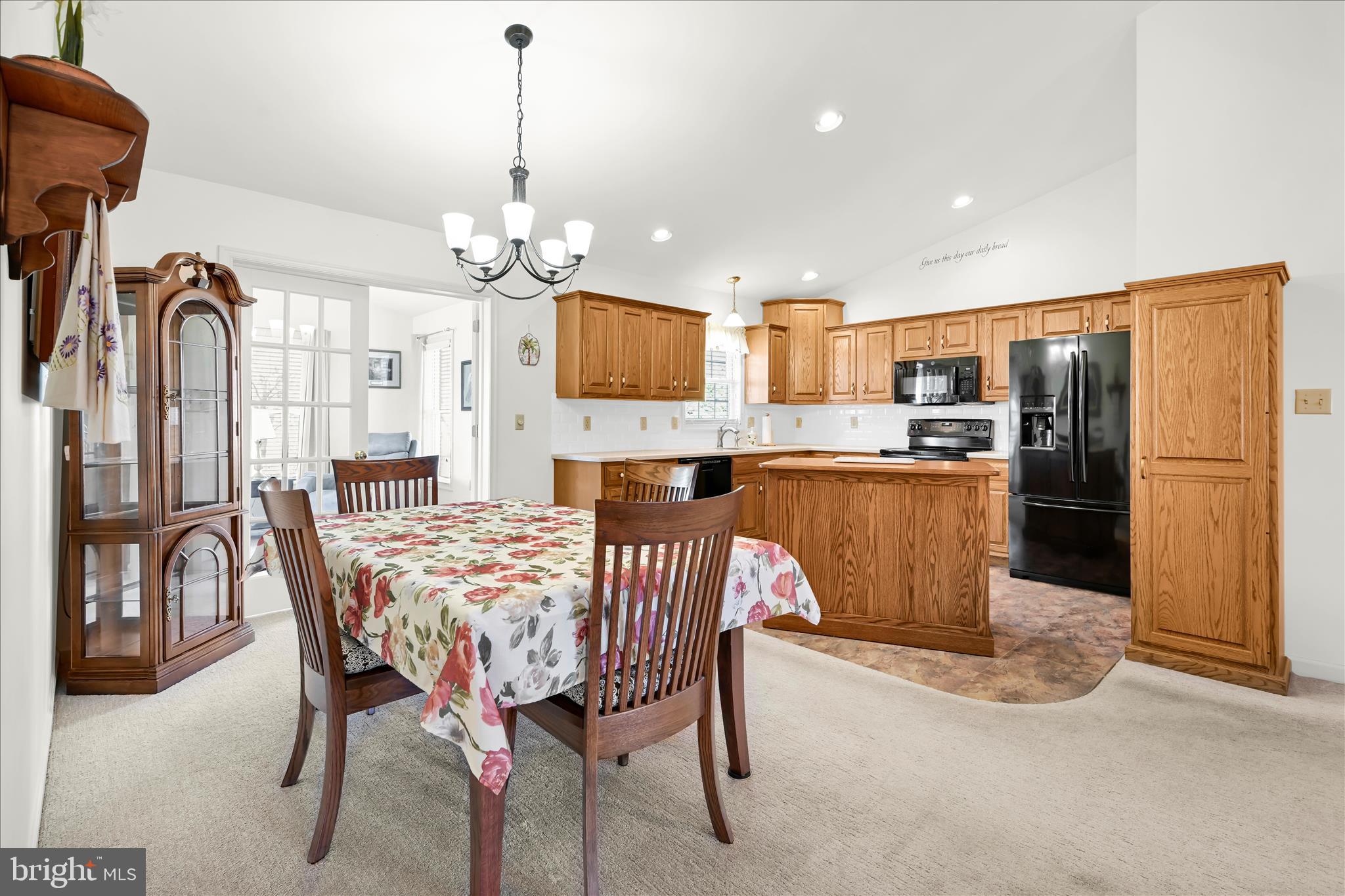 ARBOR GATE - Residential