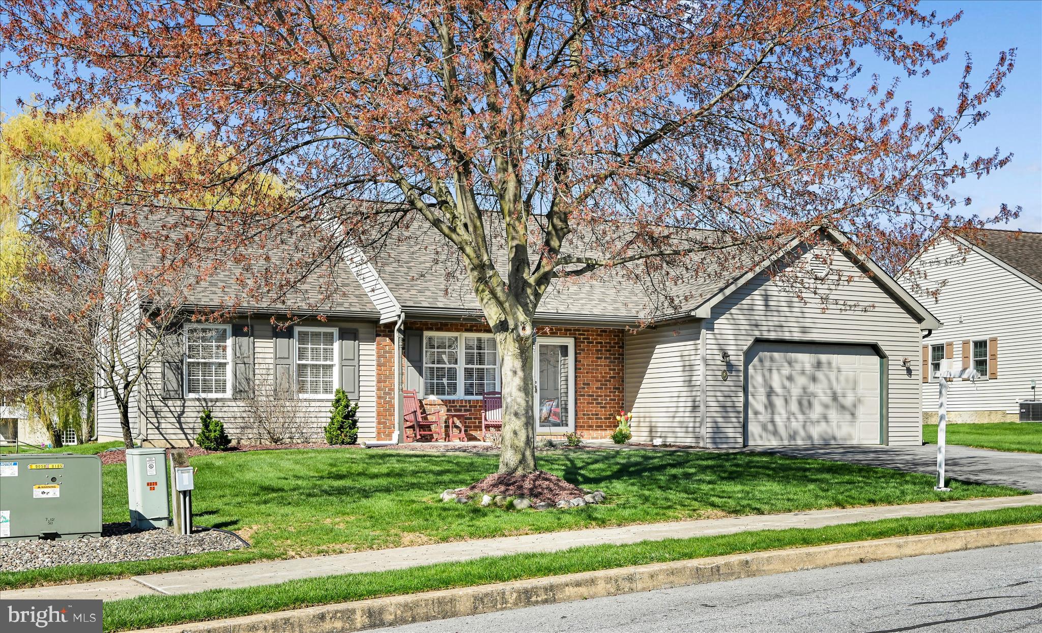 ARBOR GATE - Residential