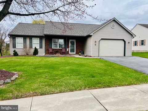 5 SPRINGHOUSE DRIVE MYERSTOWN PA 17067