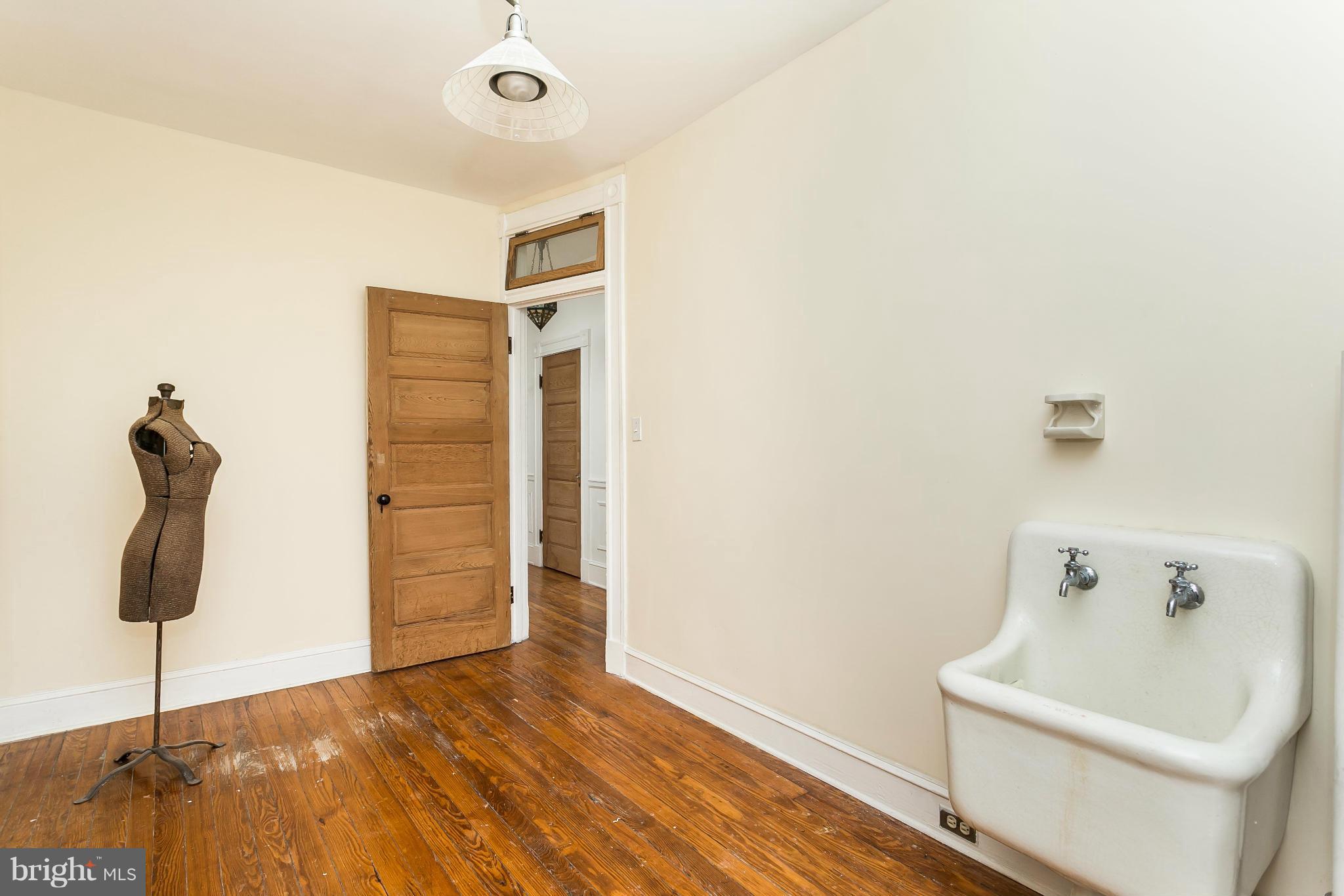 RESERVOIR HILL HISTORIC DISTRICT - Residential