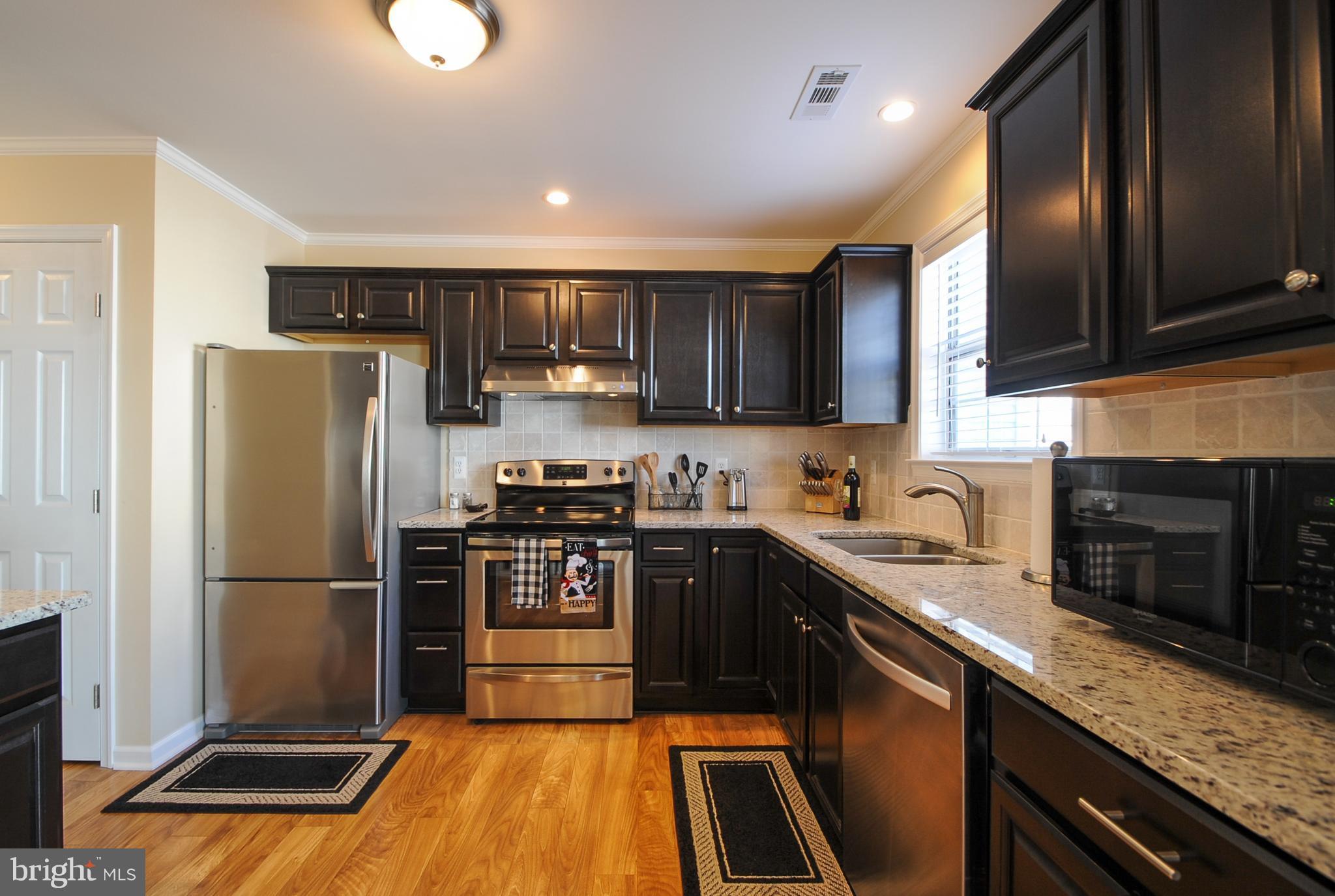 SUNNINGDALE MEADOWS - Residential