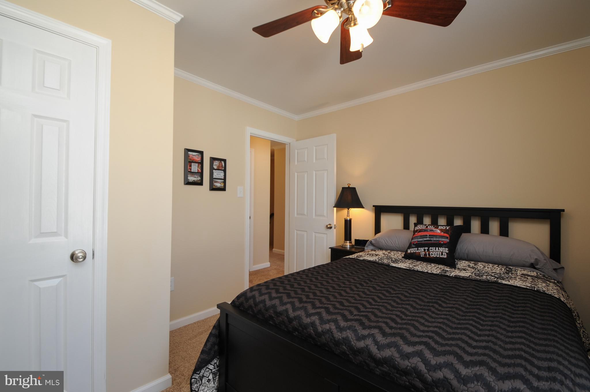 SUNNINGDALE MEADOWS - Residential