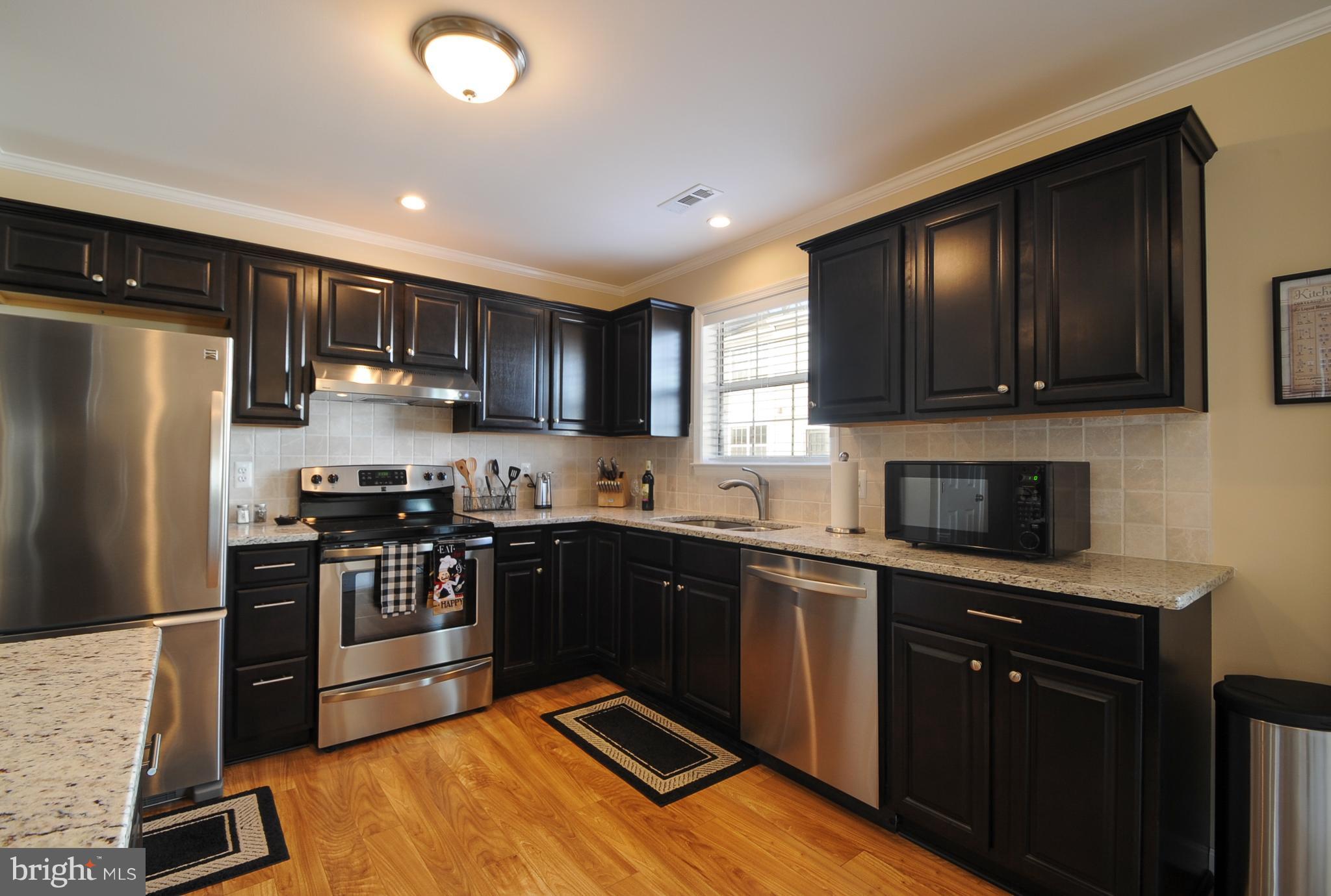 SUNNINGDALE MEADOWS - Residential