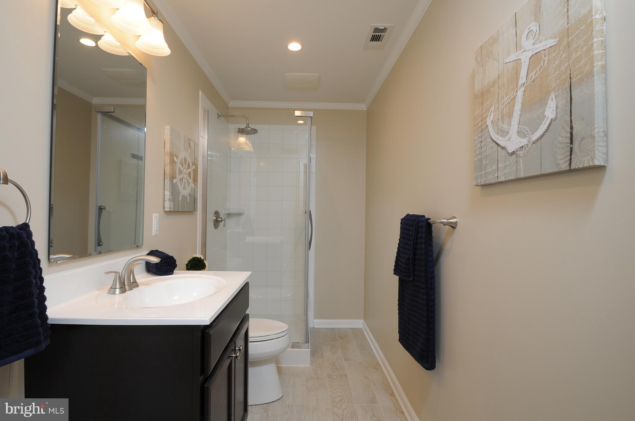 SUNNINGDALE MEADOWS - Residential