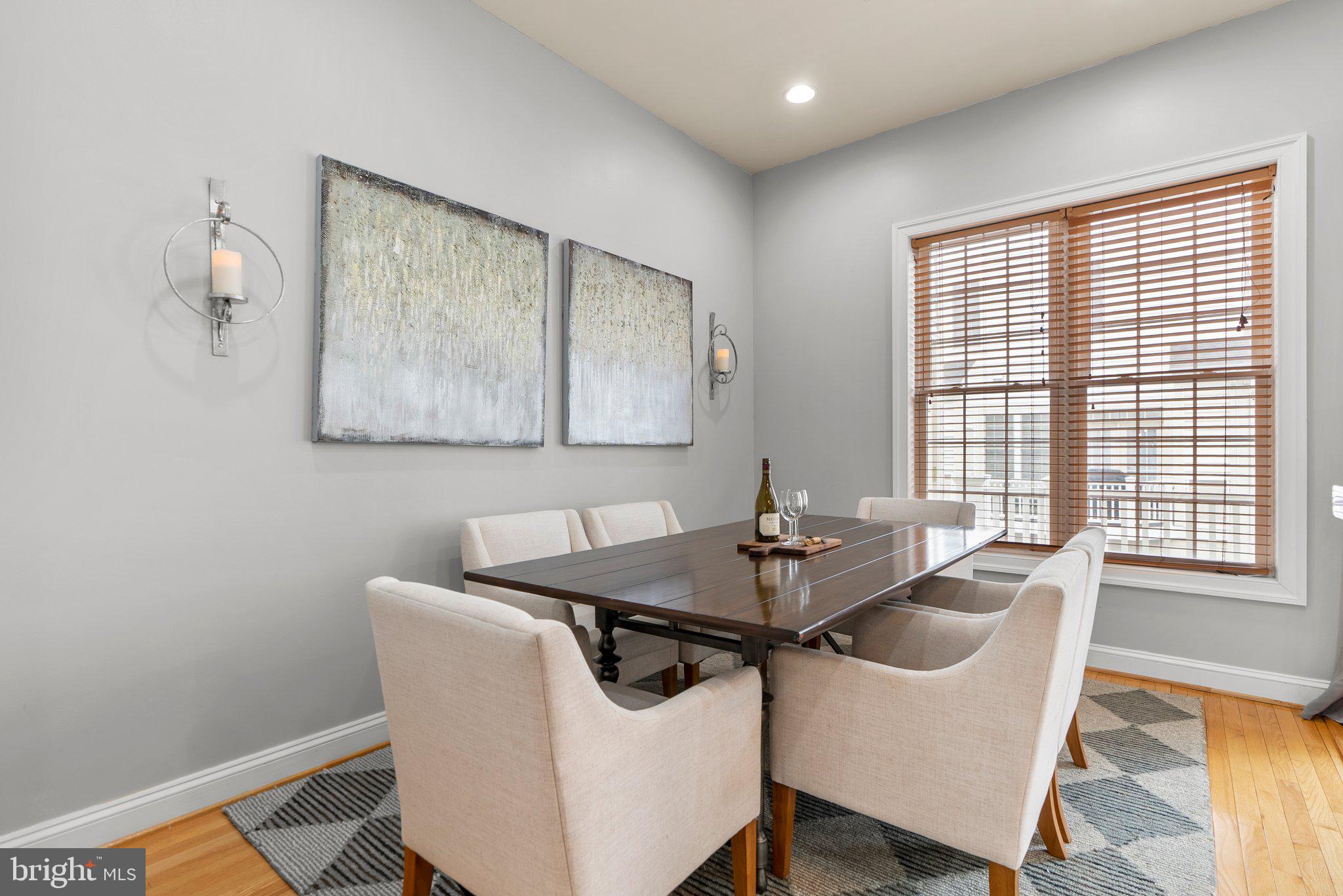 HIDDEN CREEK - Residential