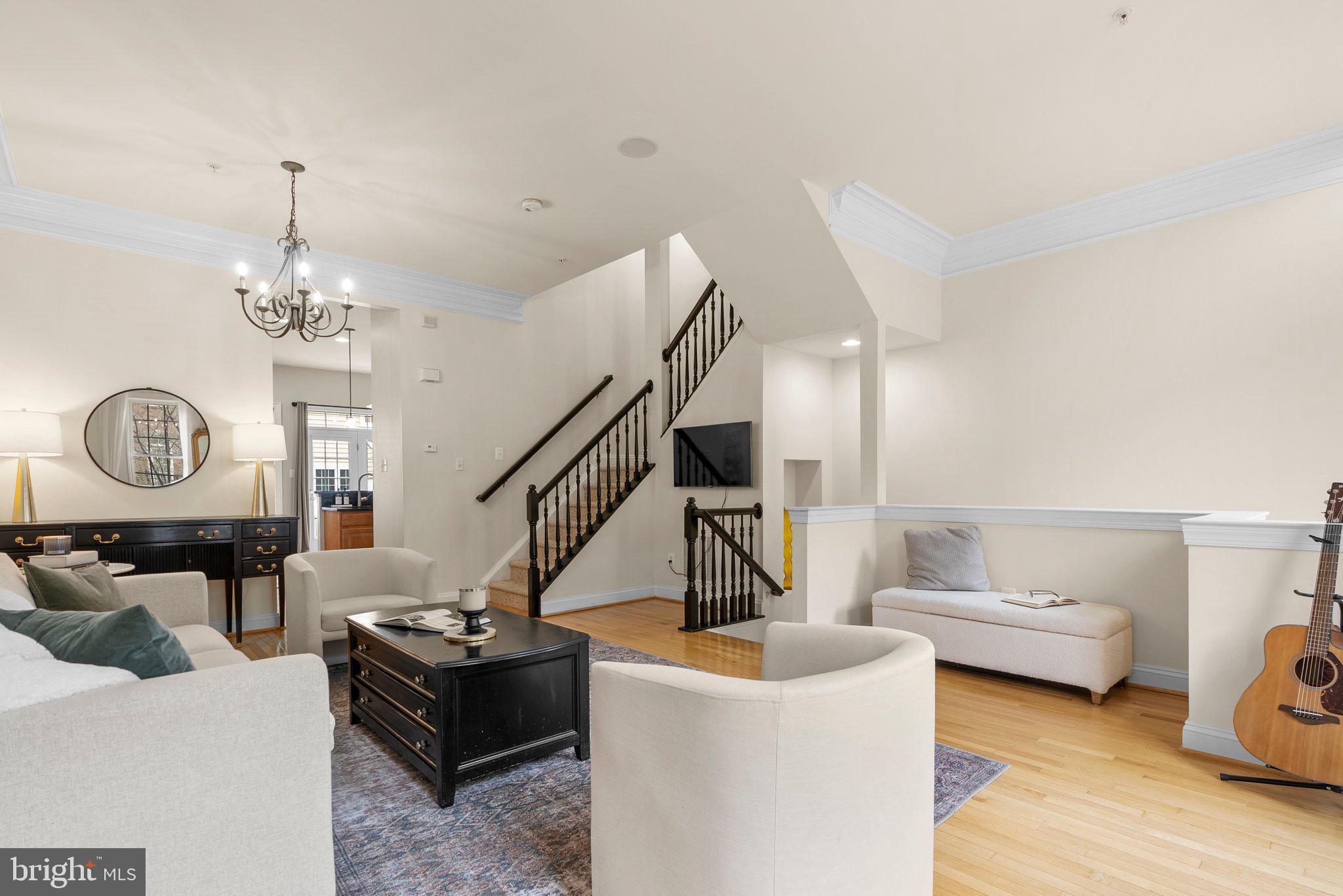 HIDDEN CREEK - Residential