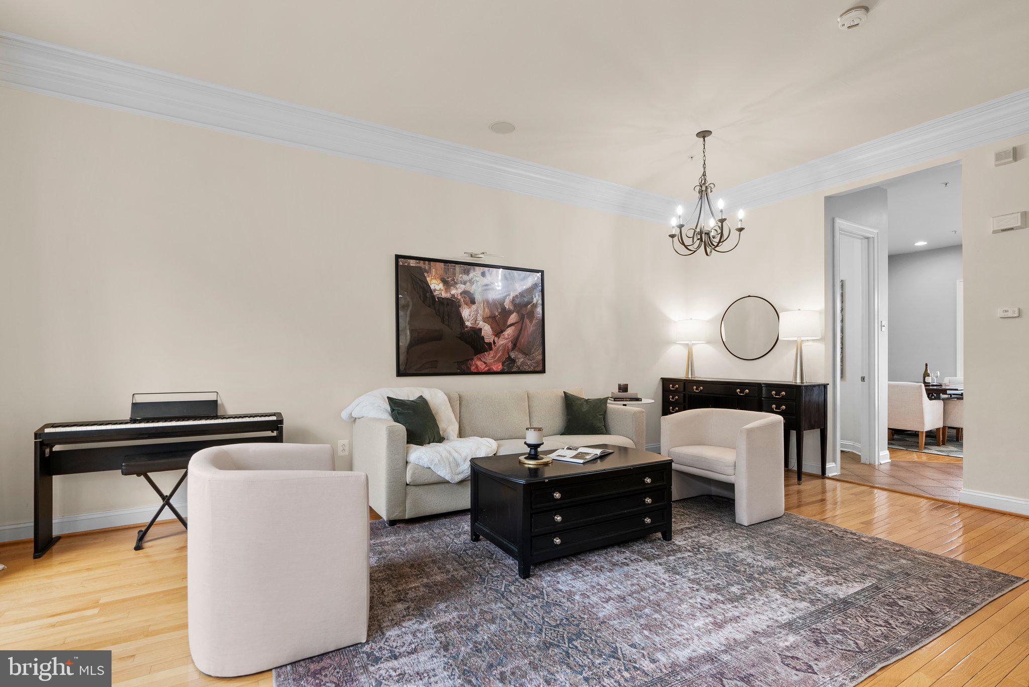 HIDDEN CREEK - Residential