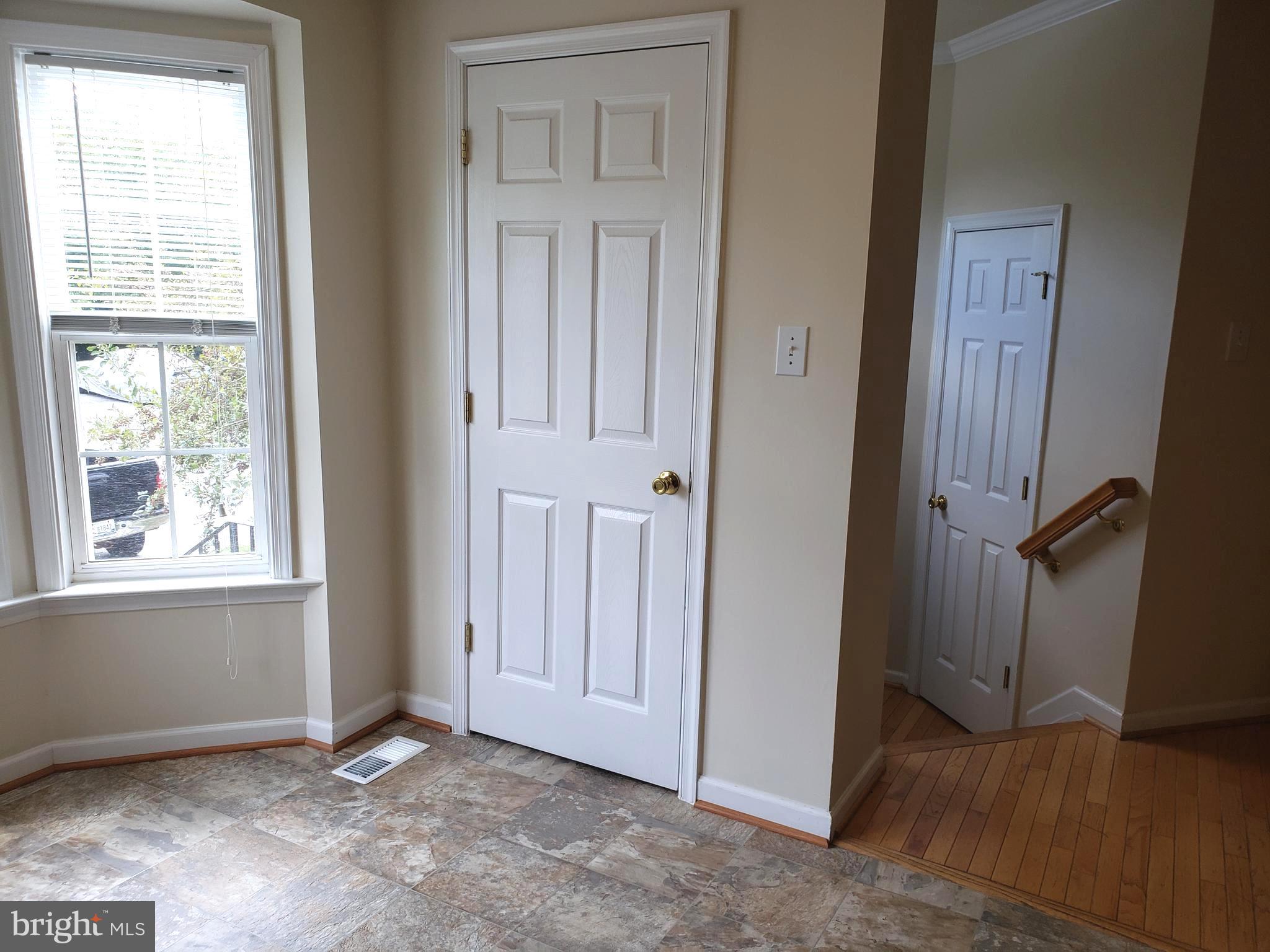 COUNTY GREEN - Residential