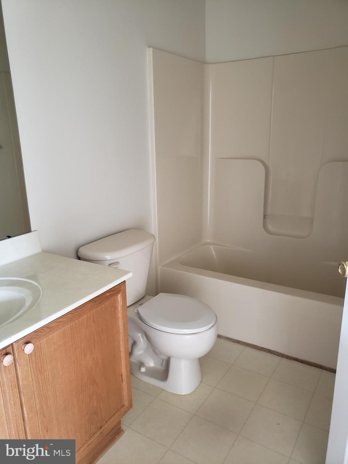 COUNTY GREEN - Residential