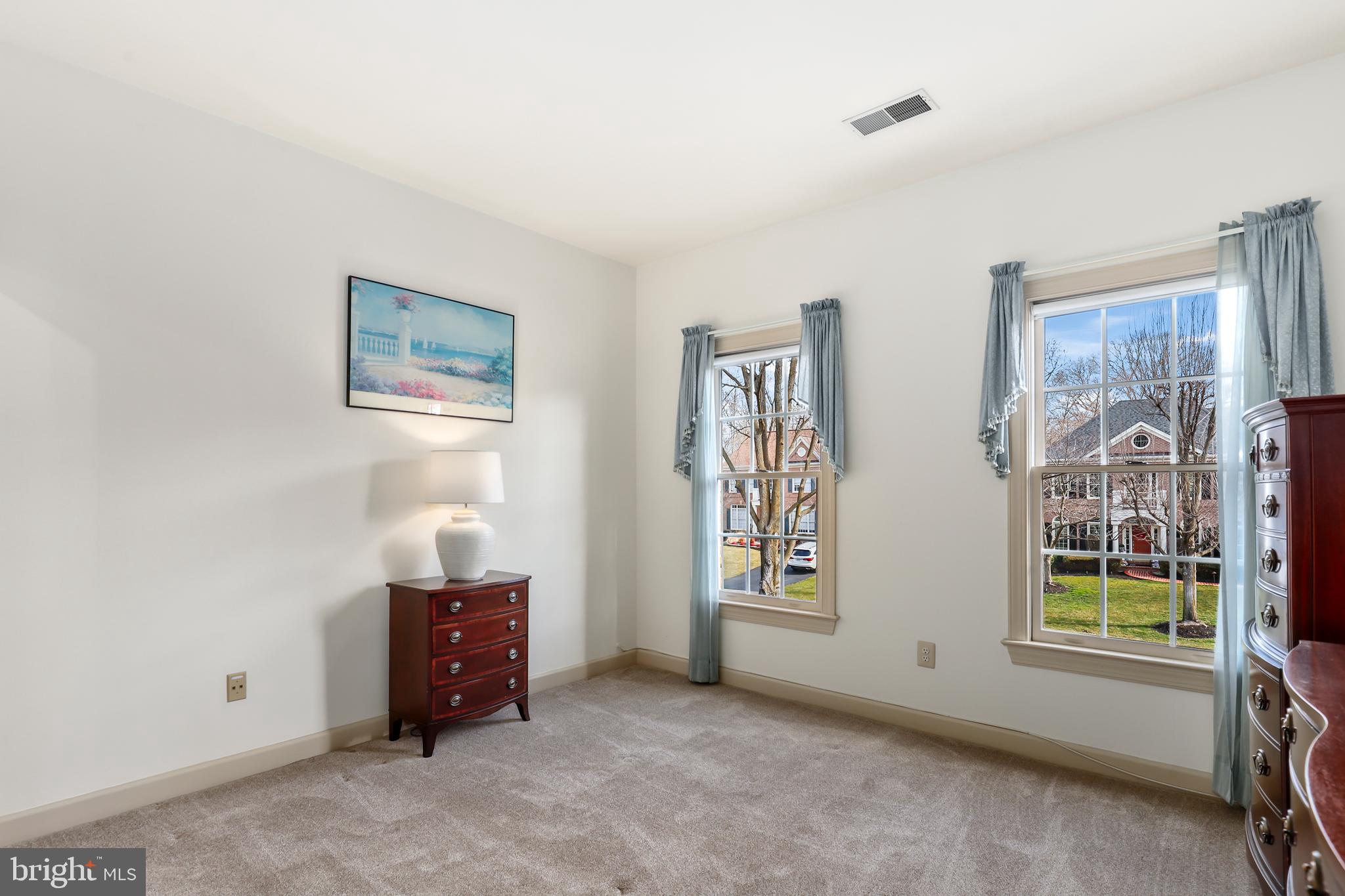 HUNTER - Residential