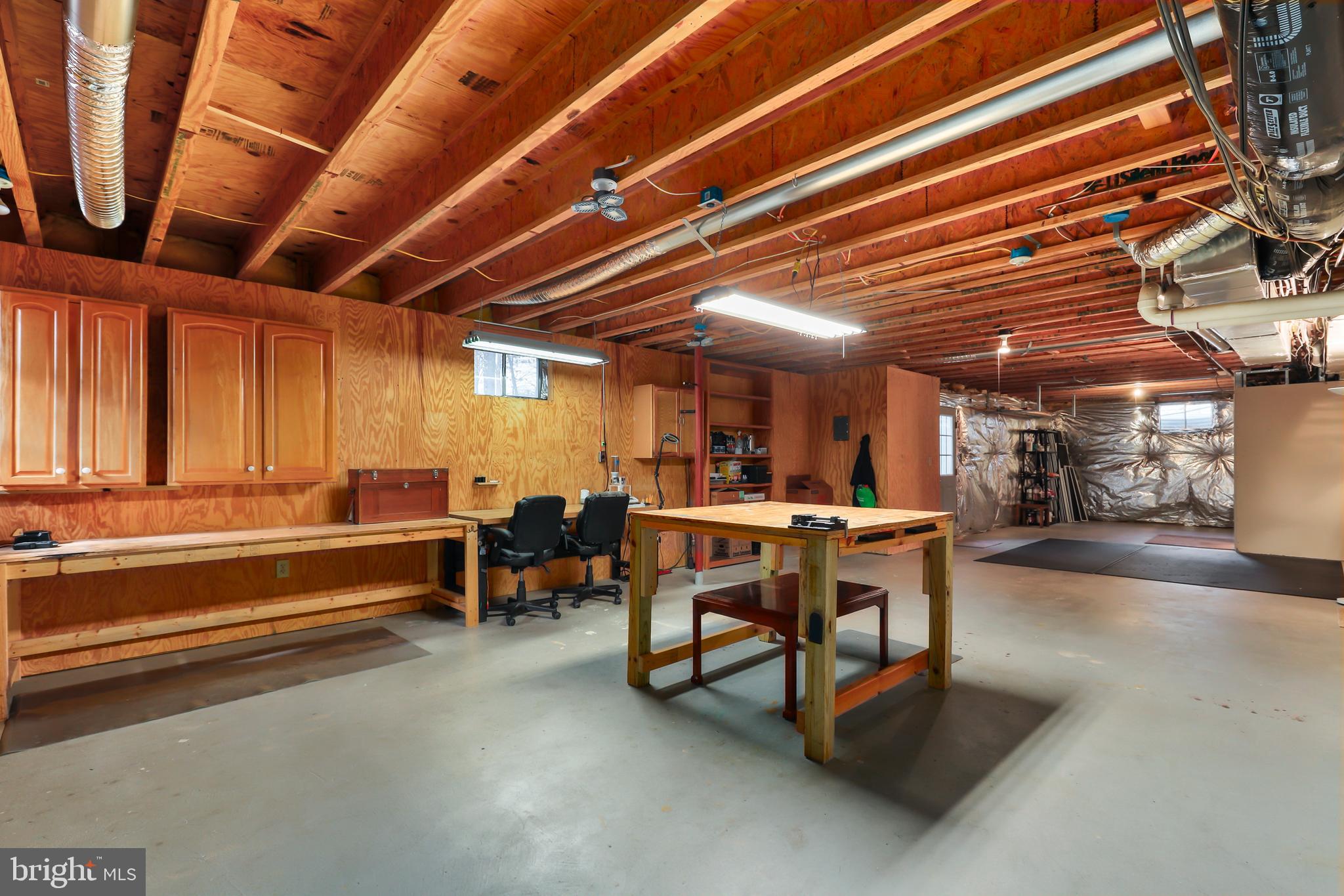 HUNTER - Residential