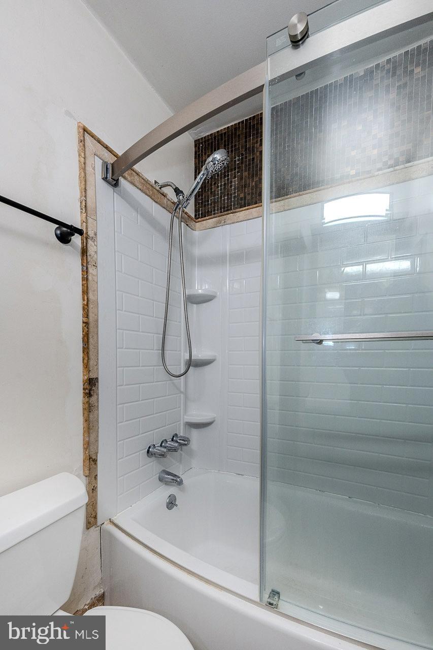 OAK RIDGE ESTATES - Residential