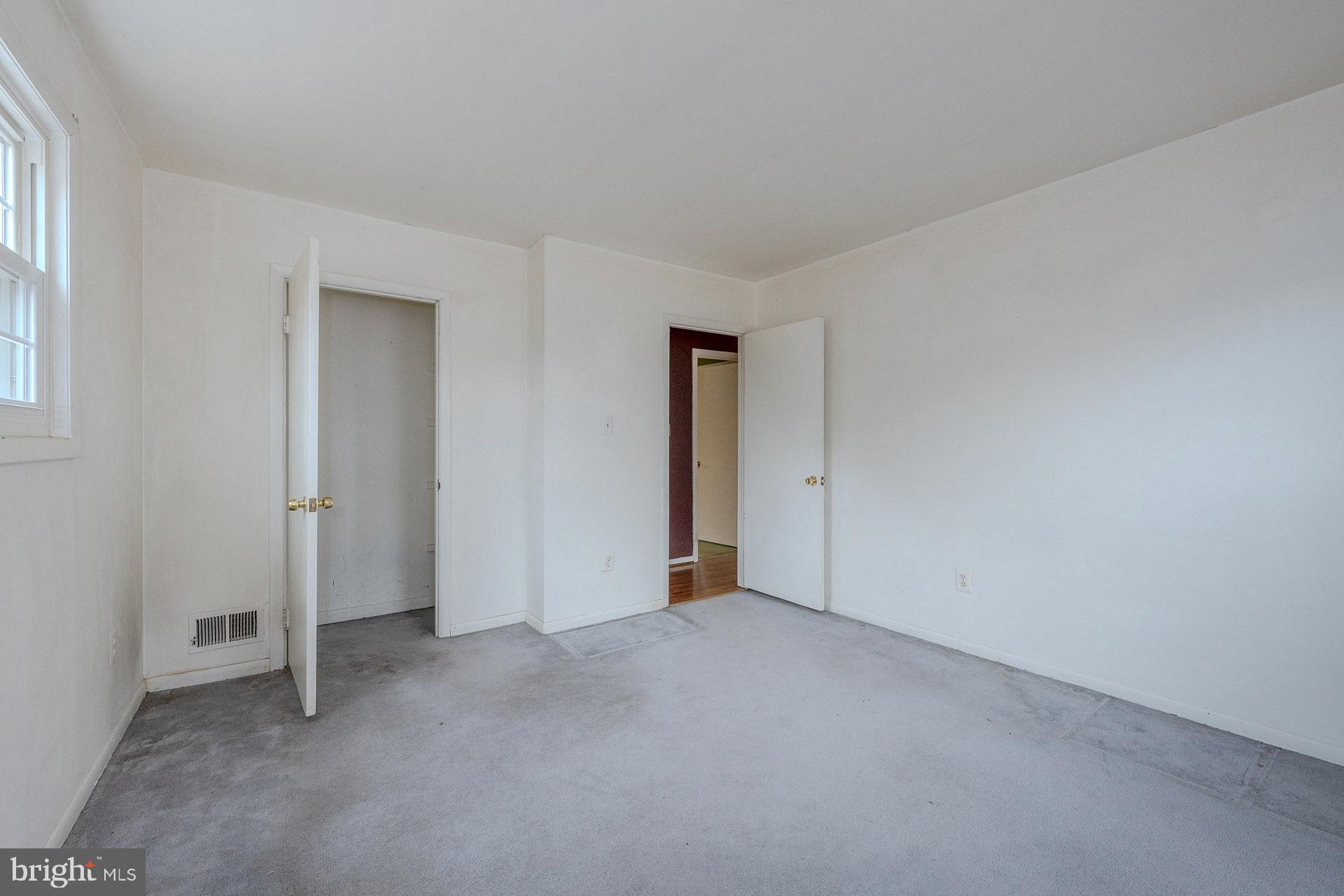 OAK RIDGE ESTATES - Residential