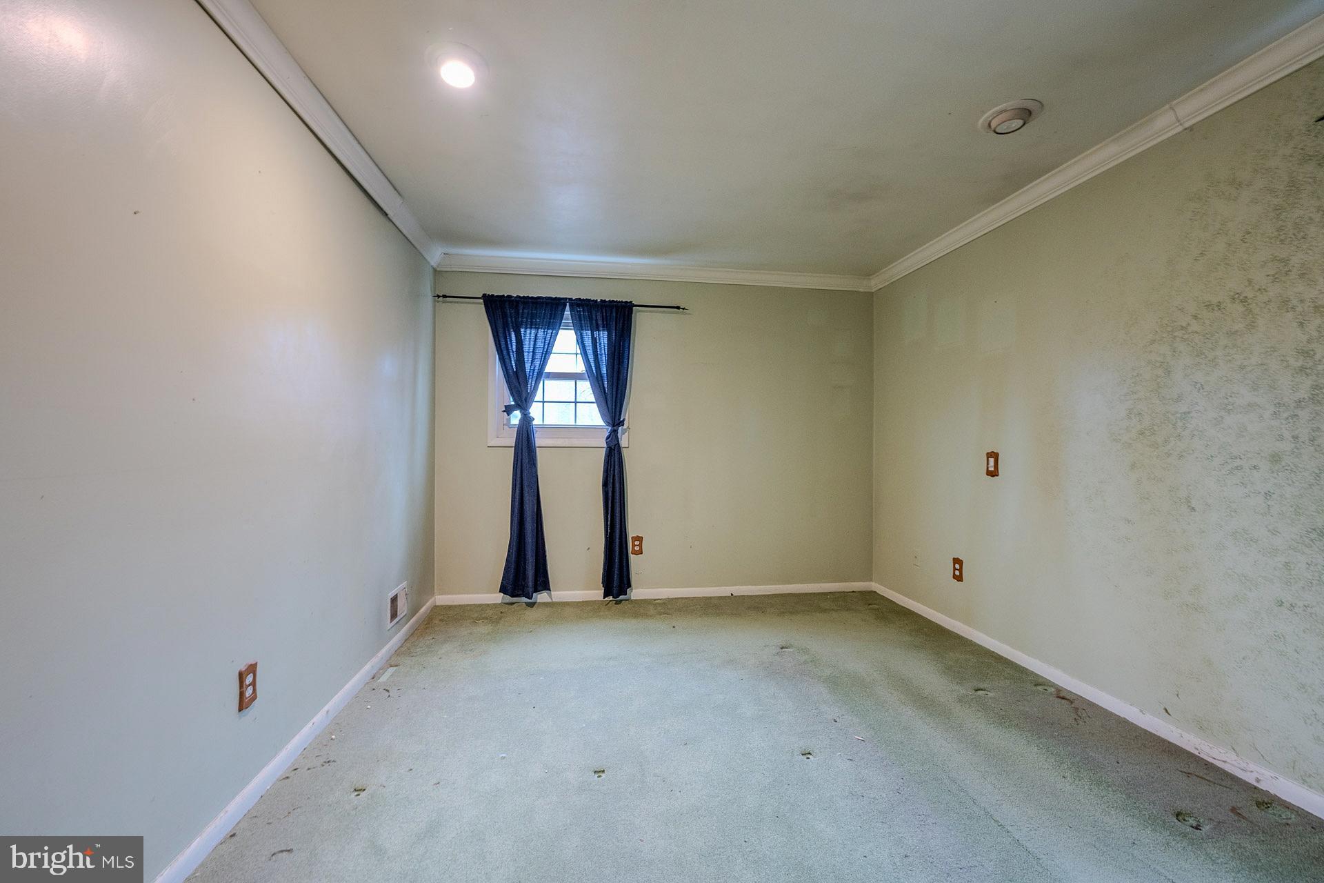 OAK RIDGE ESTATES - Residential