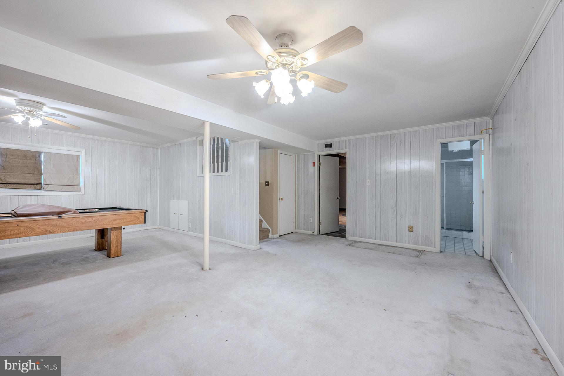 OAK RIDGE ESTATES - Residential