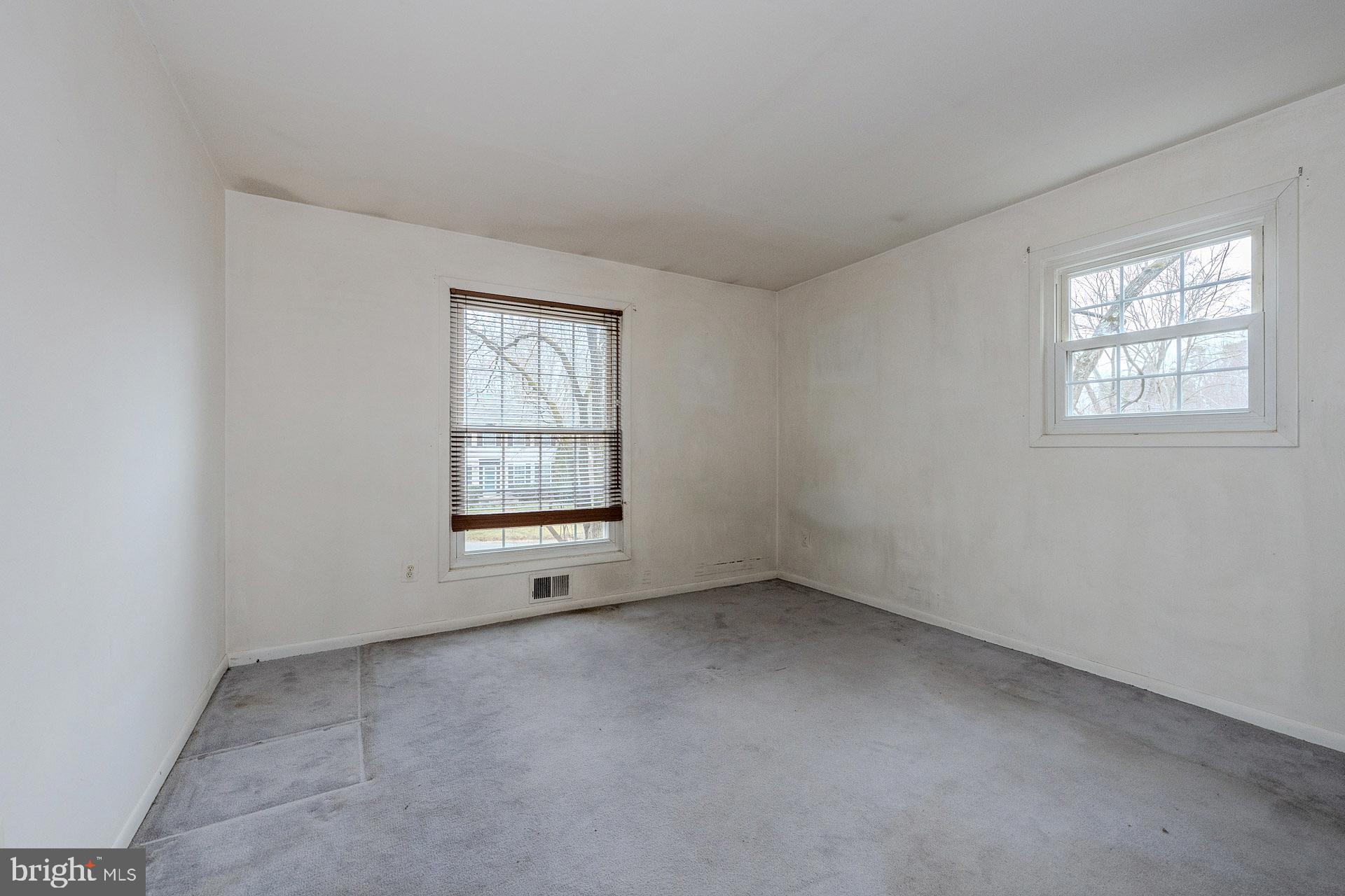 OAK RIDGE ESTATES - Residential