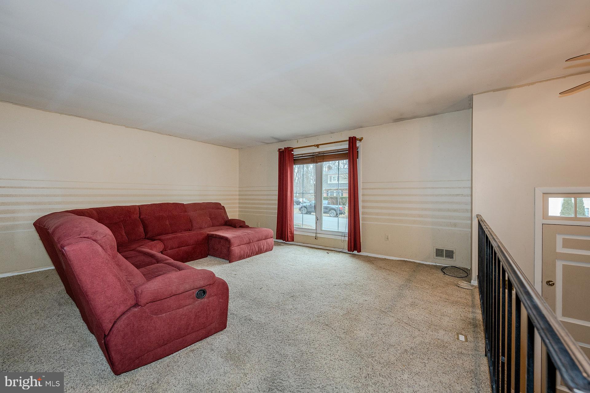 OAK RIDGE ESTATES - Residential