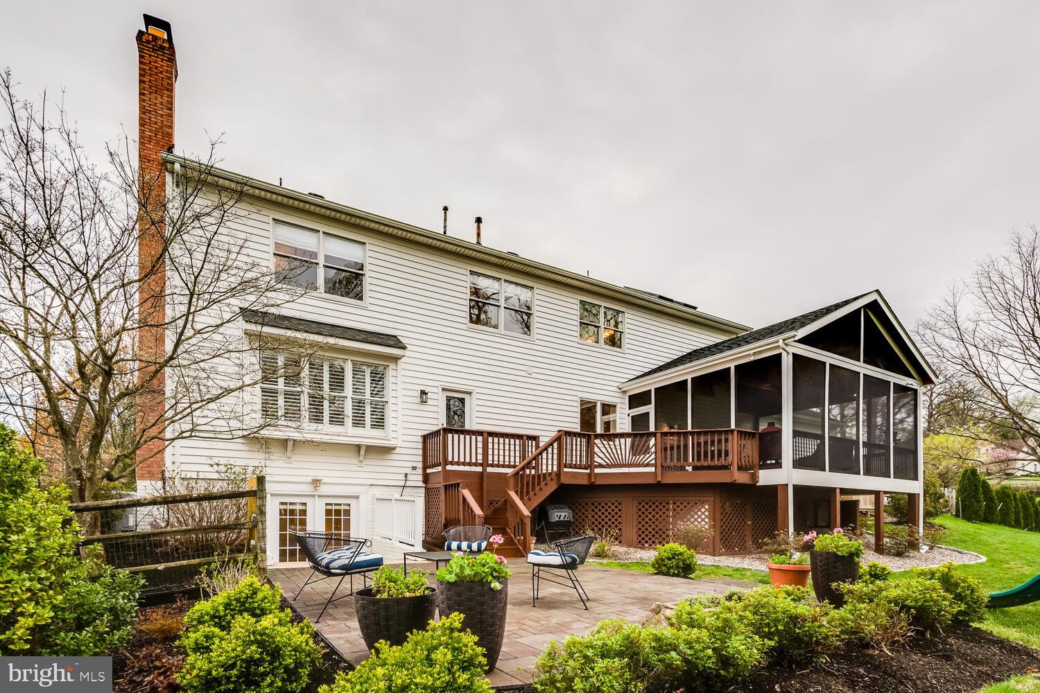 HUNTER MILL ESTATES - Residential