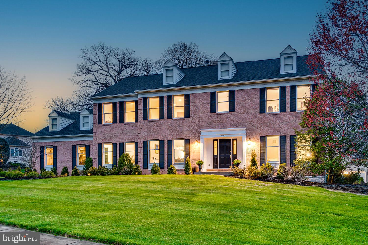 HUNTER MILL ESTATES - Residential