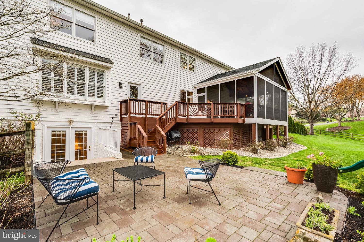 HUNTER MILL ESTATES - Residential