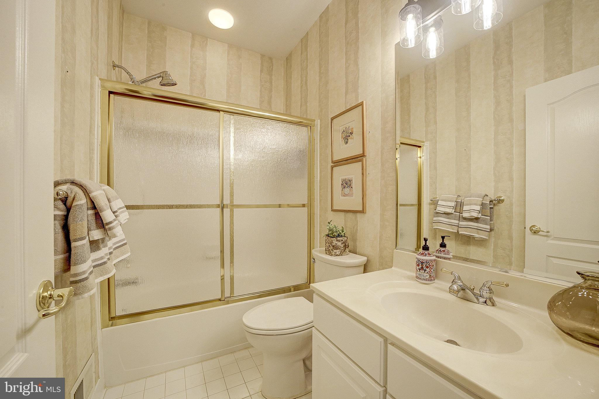 ROLLINMEAD - Residential