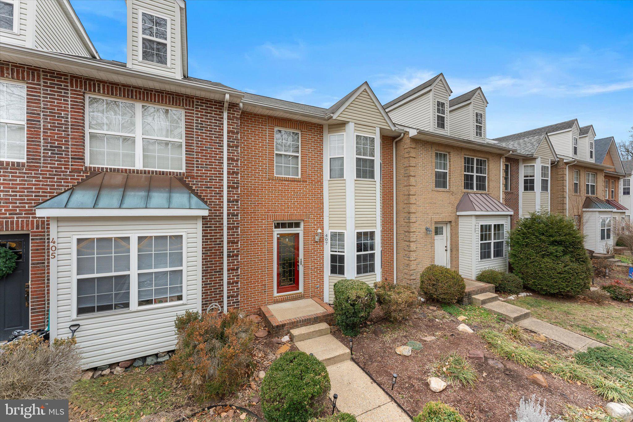 STONE RIVER - Residential Lease