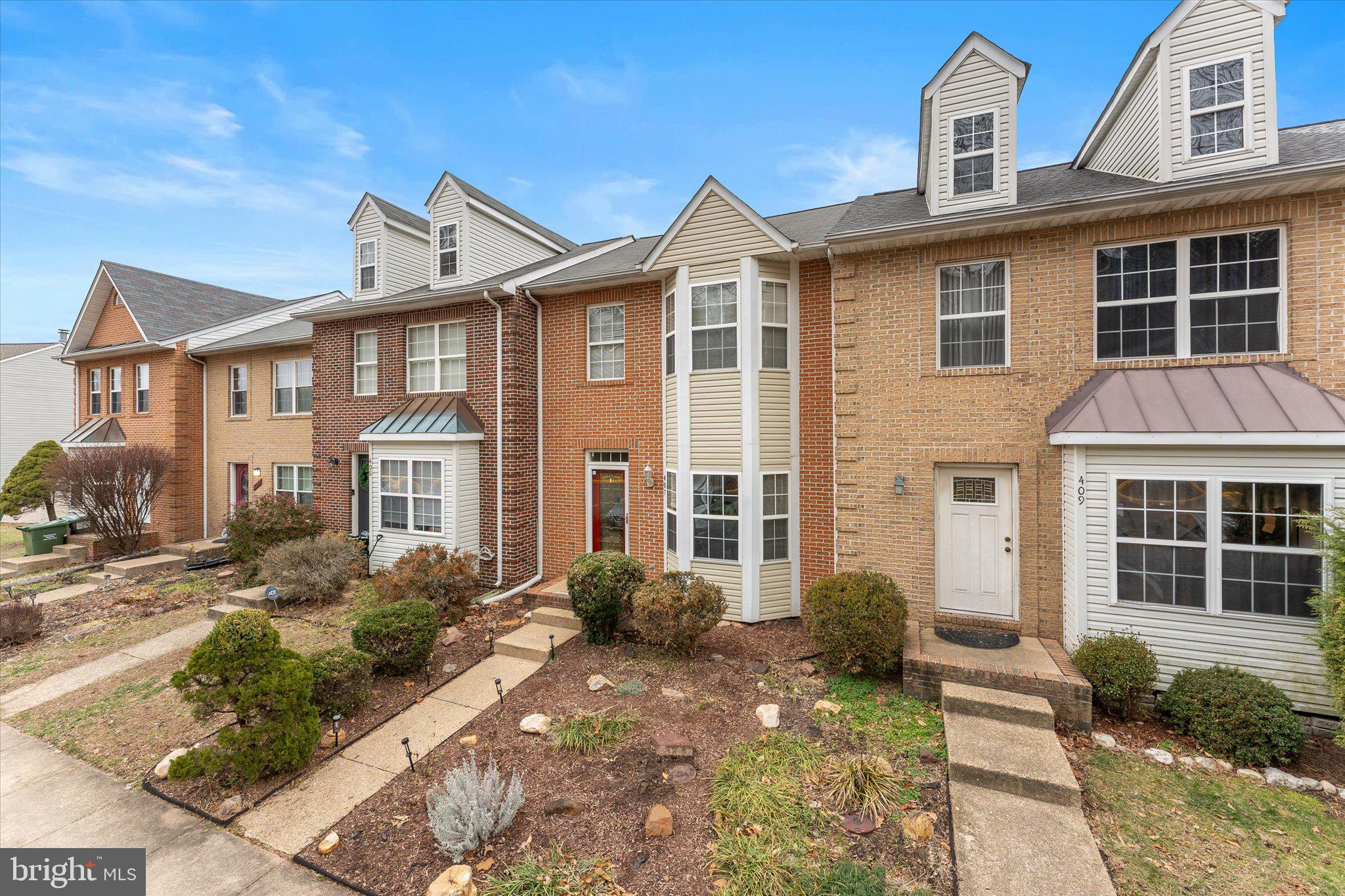 STONE RIVER - Residential Lease